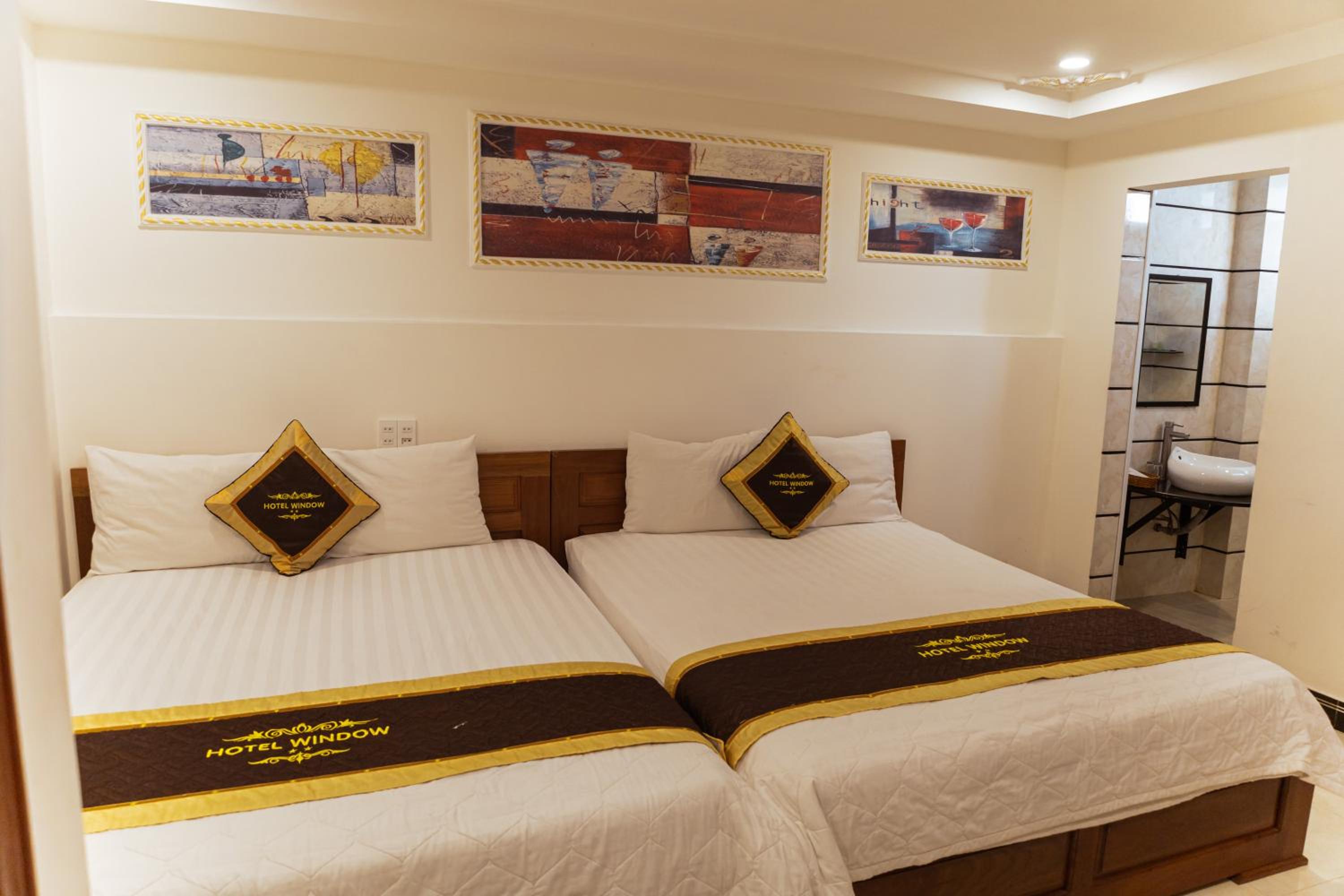 Standard Quadruple Room - Photo 6