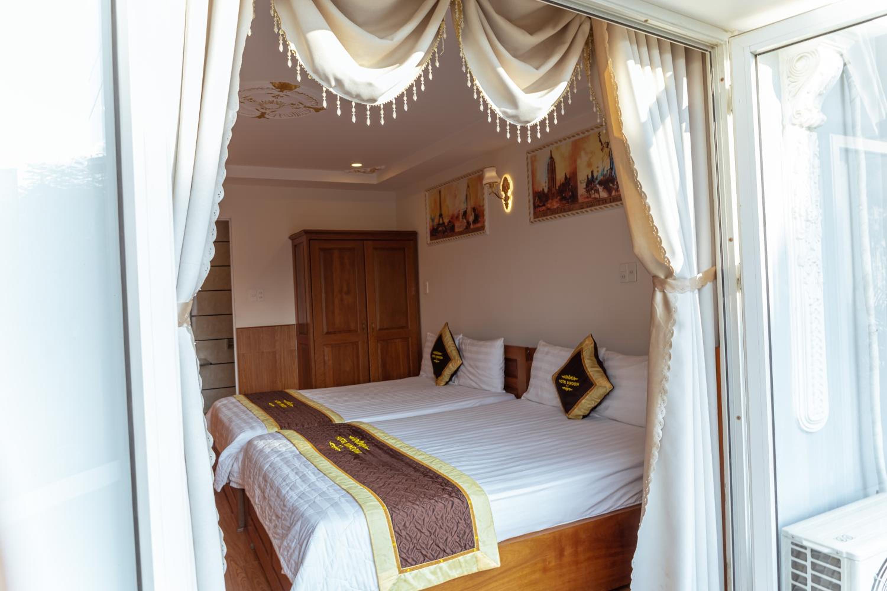 Superior Quadruple Room - Photo 8