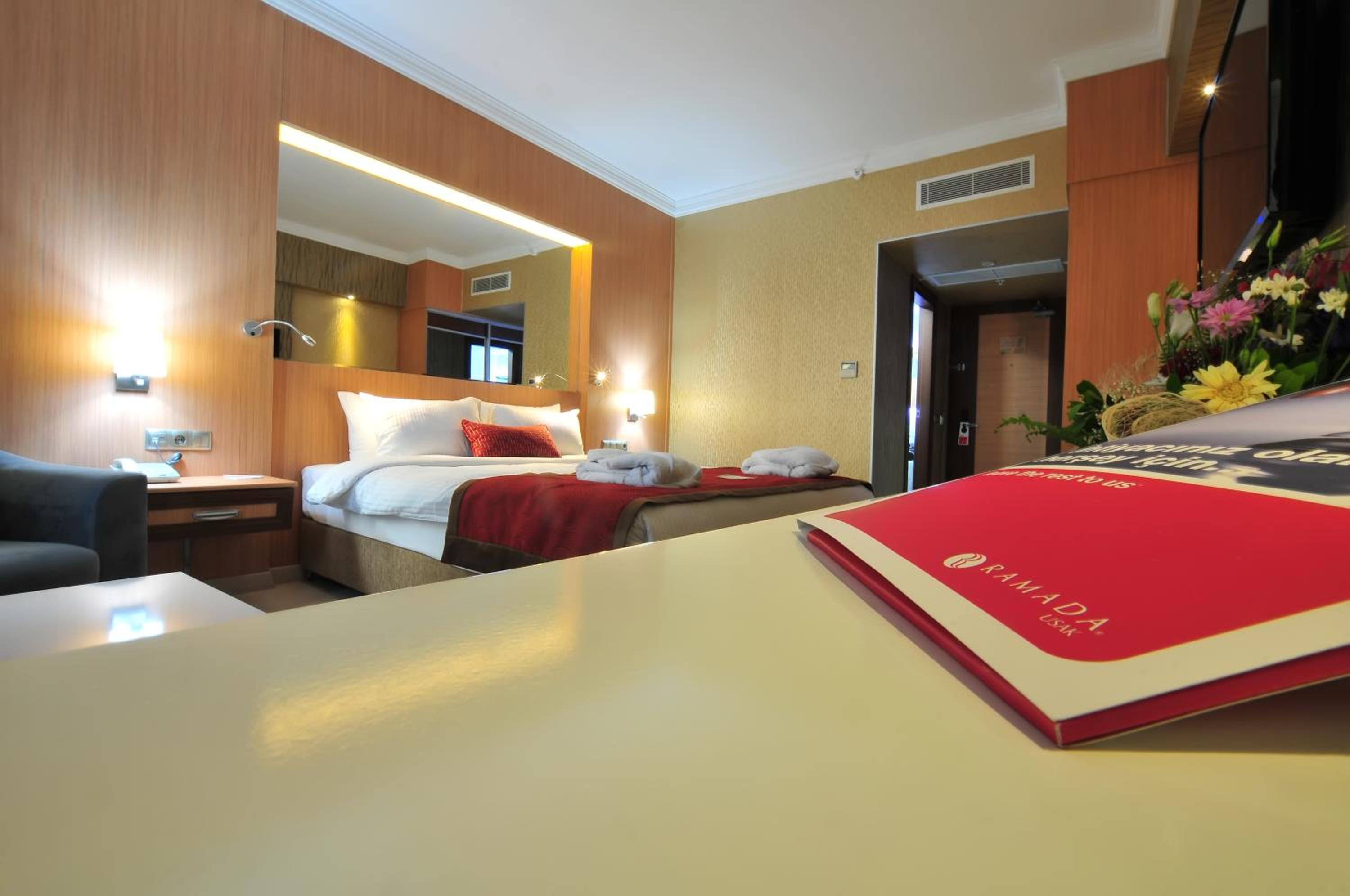 Standard King Room