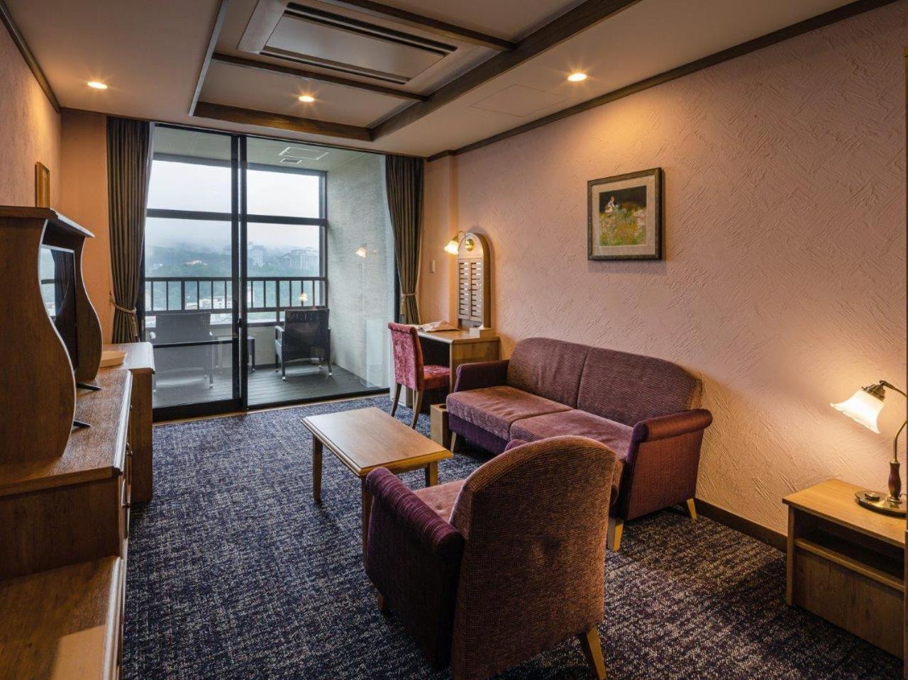 Deluxe Twin Room with Open-Air Bath - Photo 14