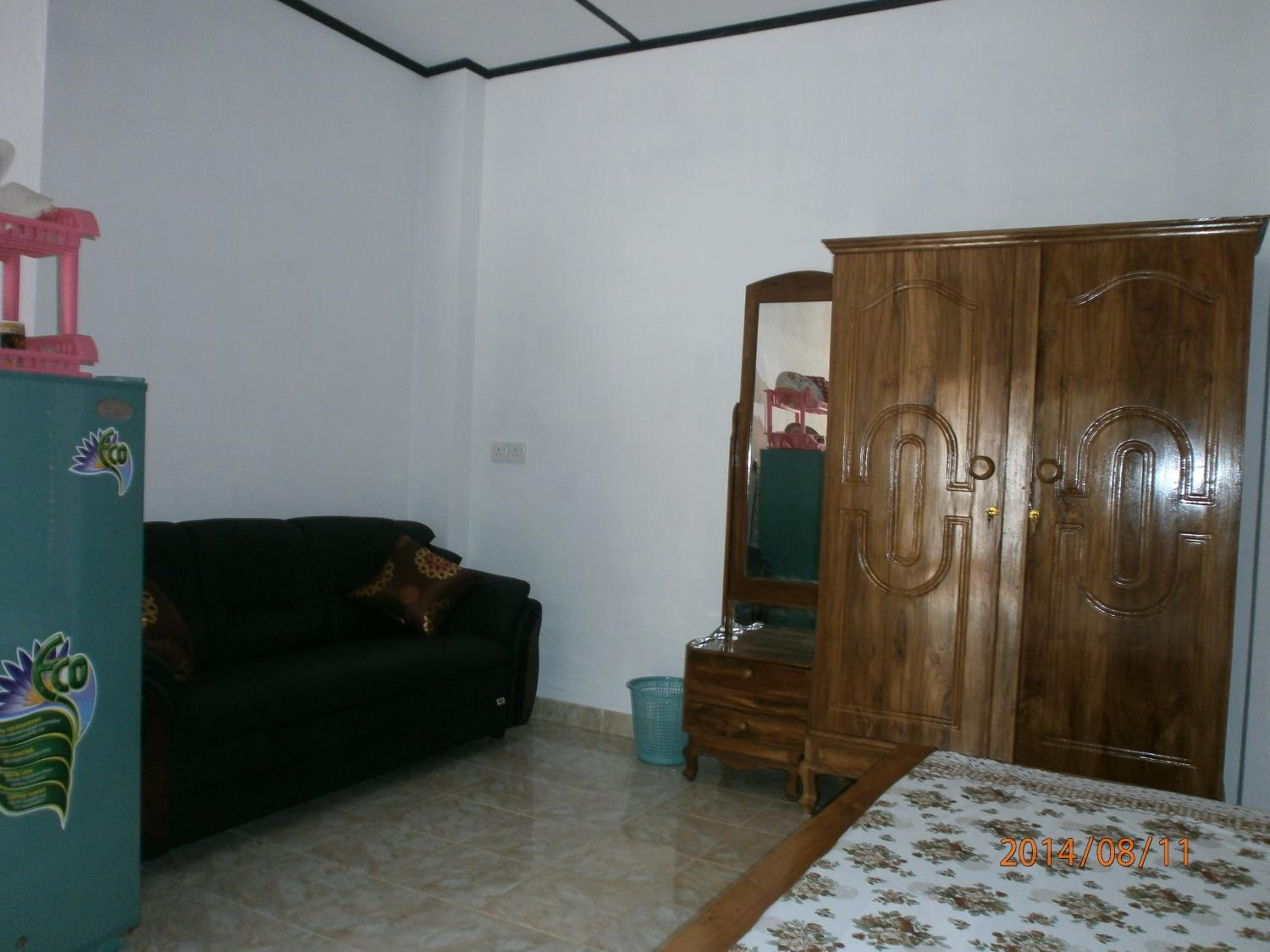 Family Room with Balcony - Photo 17