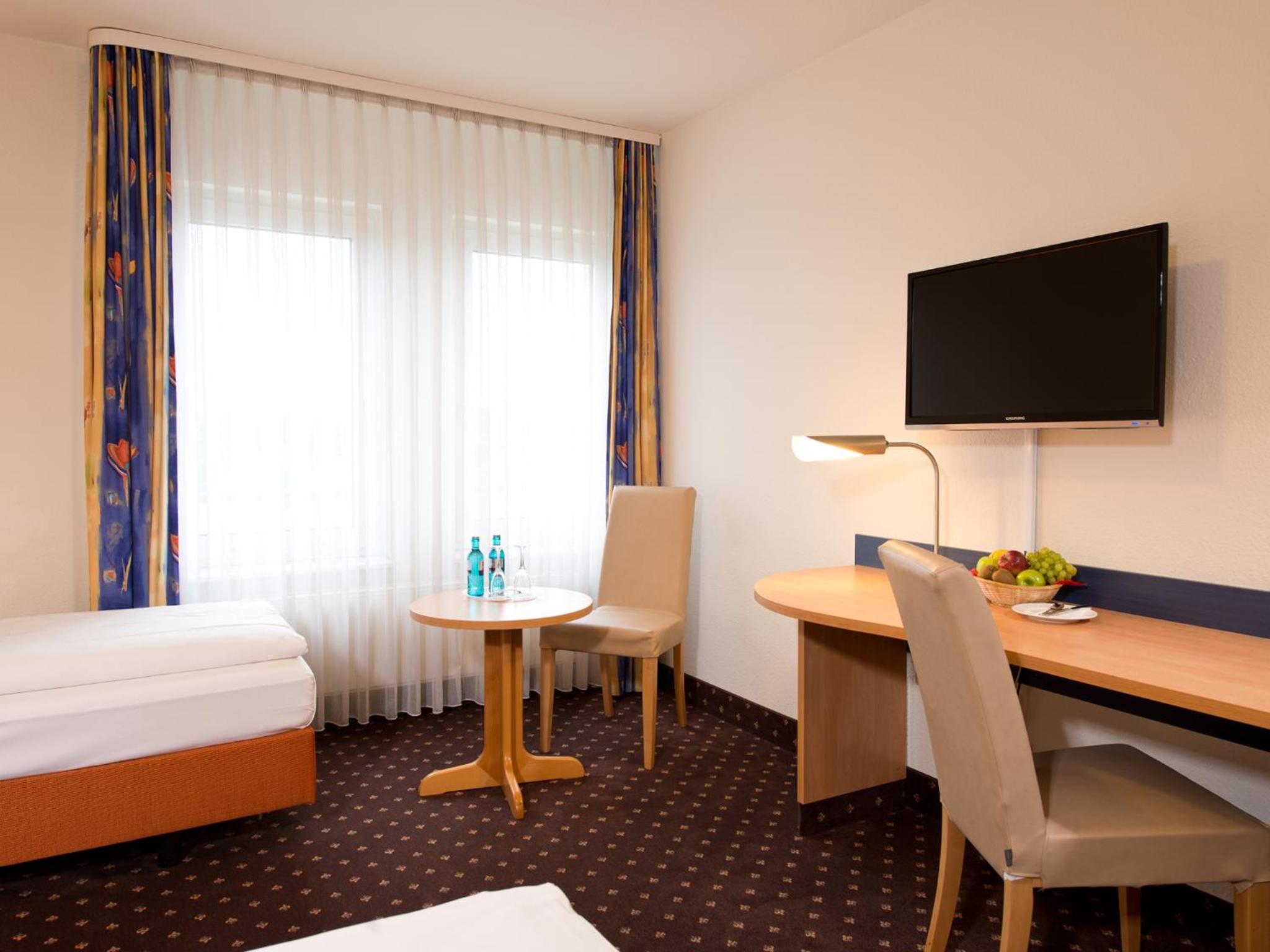 Business Triple Room - Photo 5