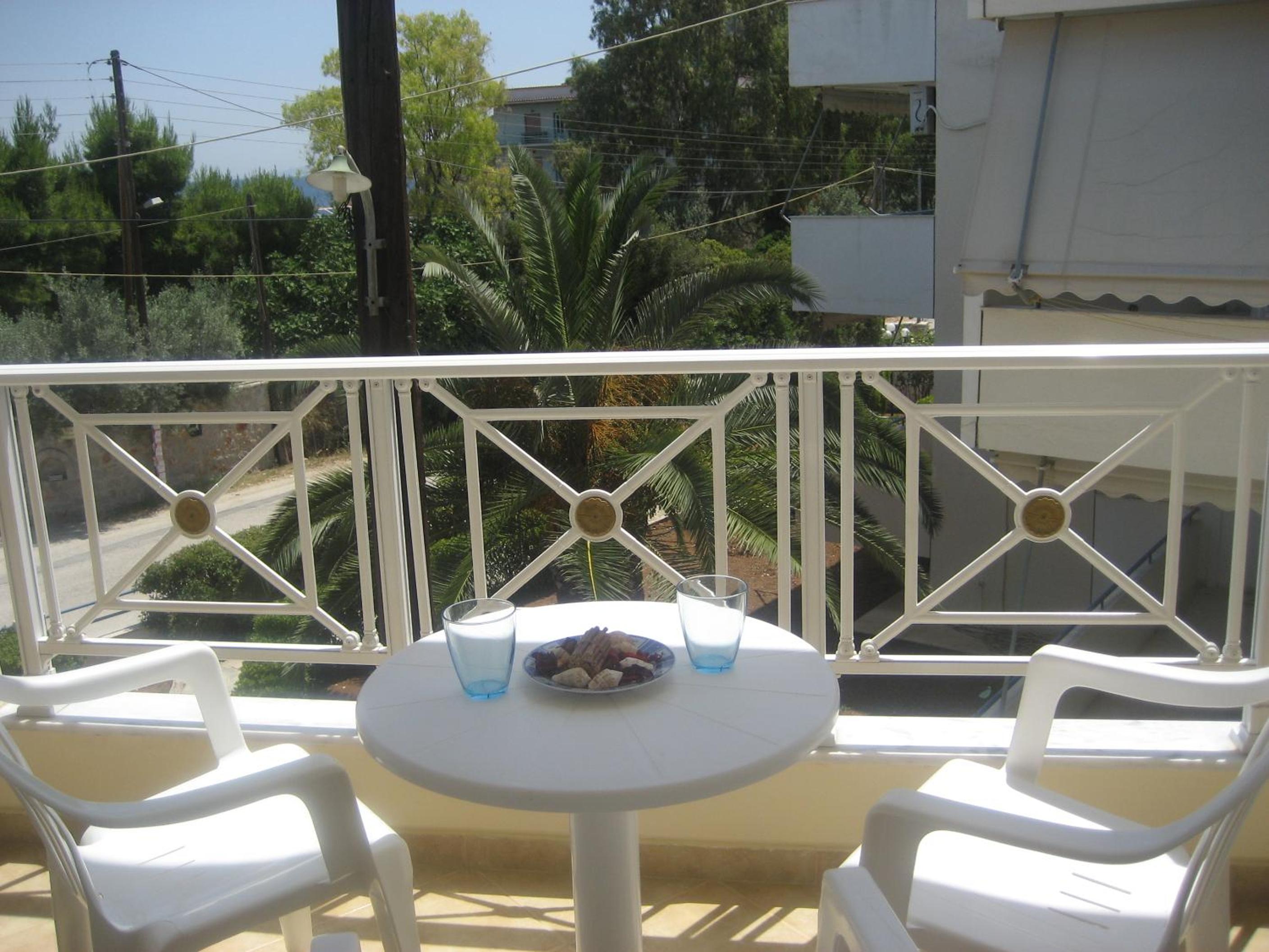 One-Bedroom Apartment - Photo 15
