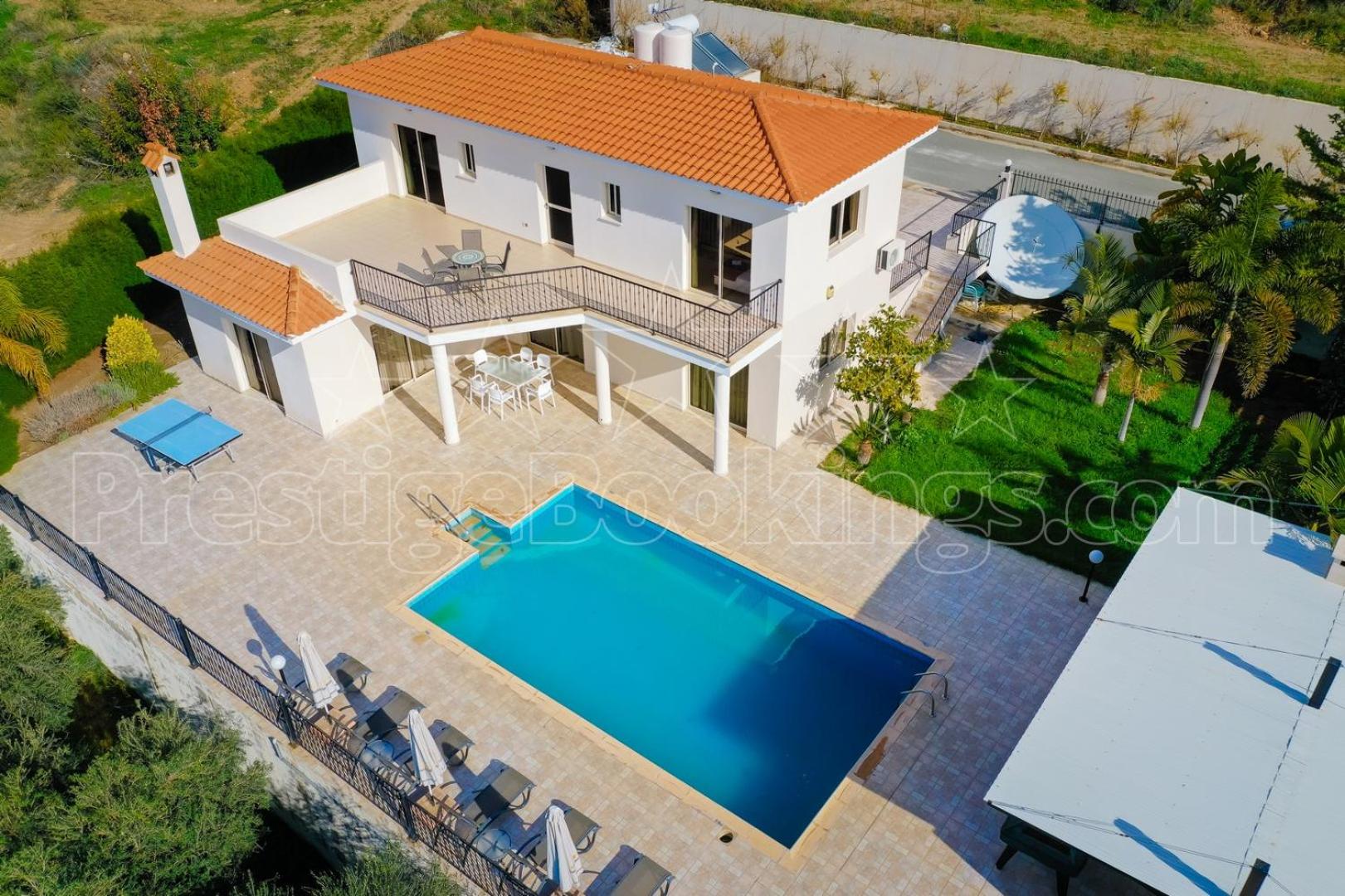 Deluxe Villa photo 2