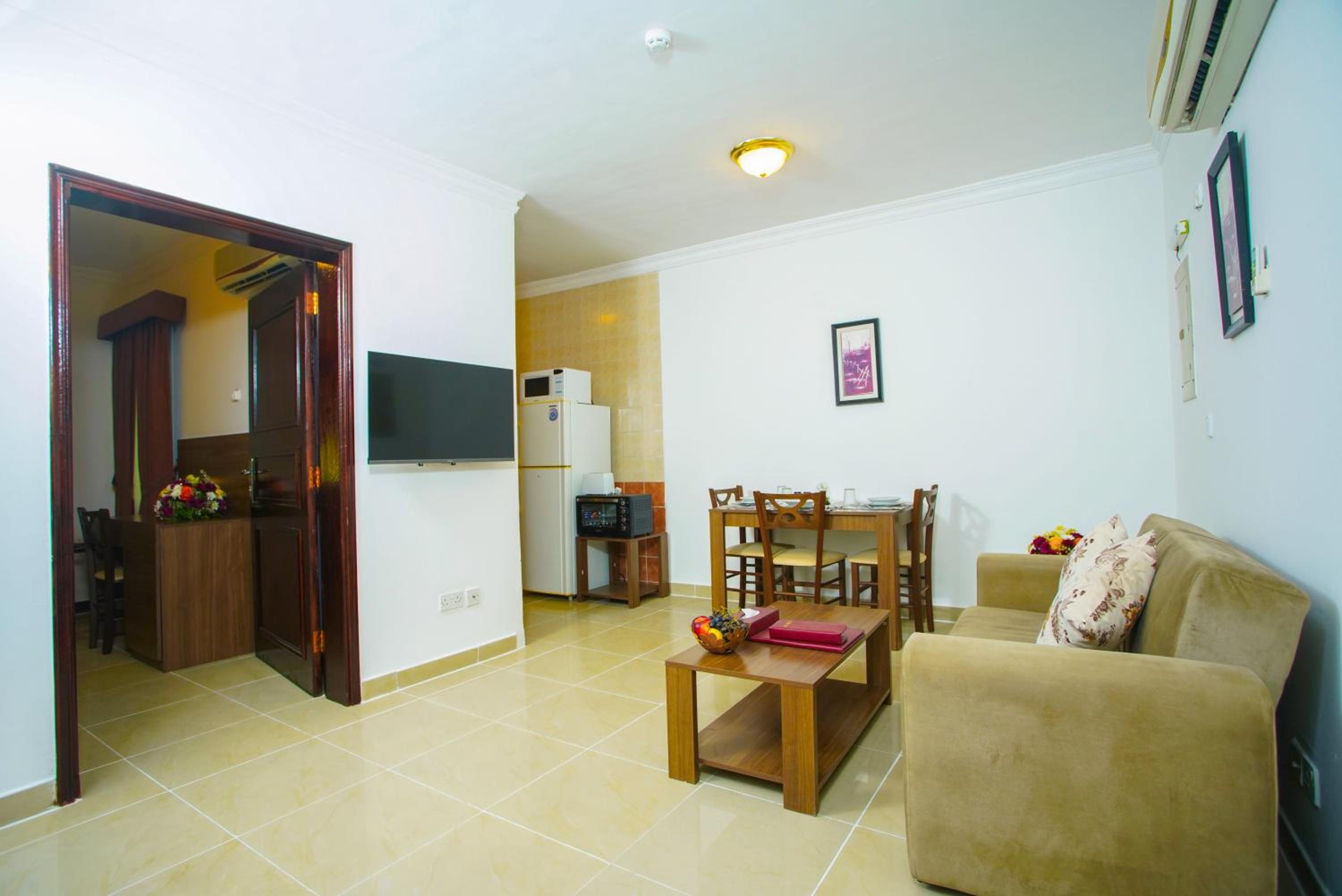 Deluxe Double Or Twin Room - Photo 4