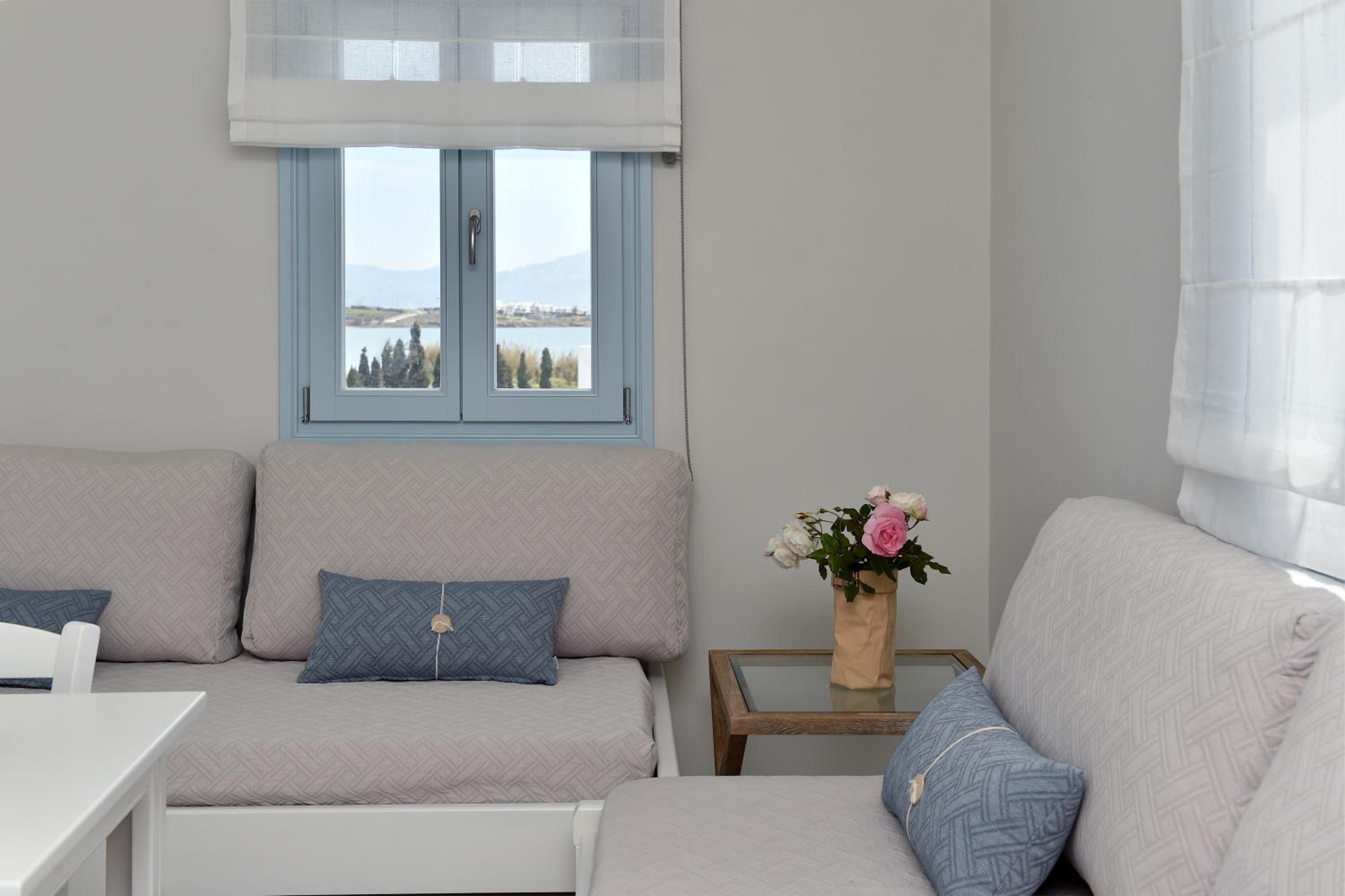 One-Bedroom Apartment with Sea View and Terrace