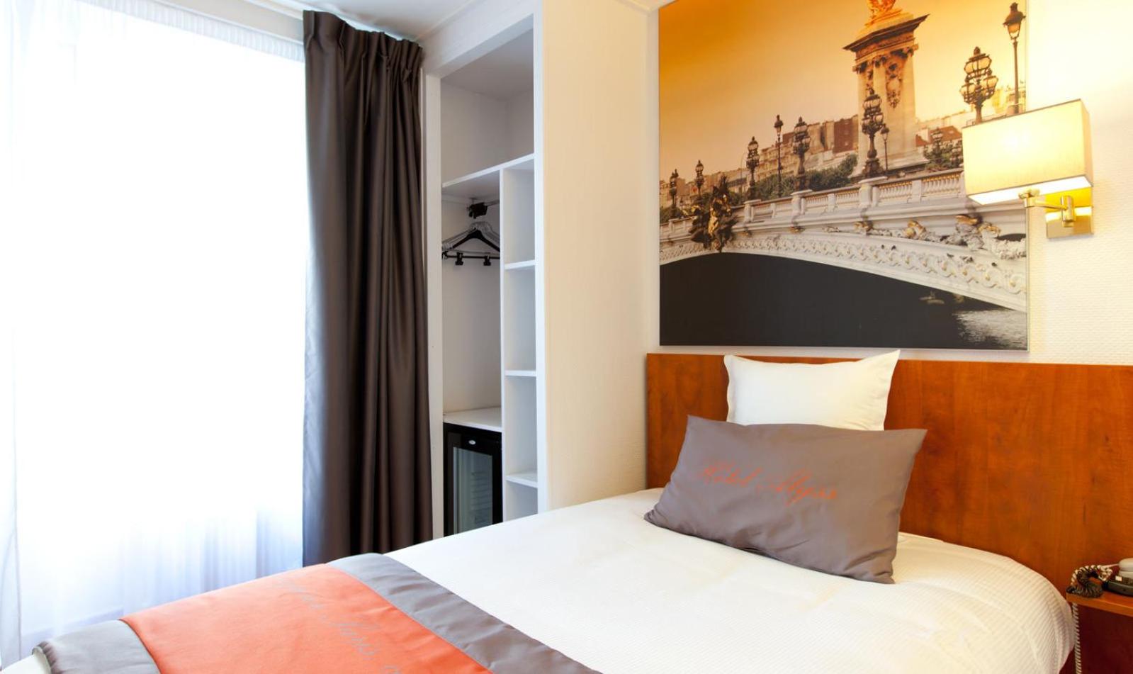 Single Room photo 1