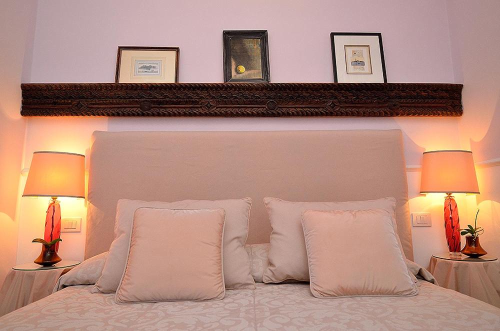 Small Double Room photo 1