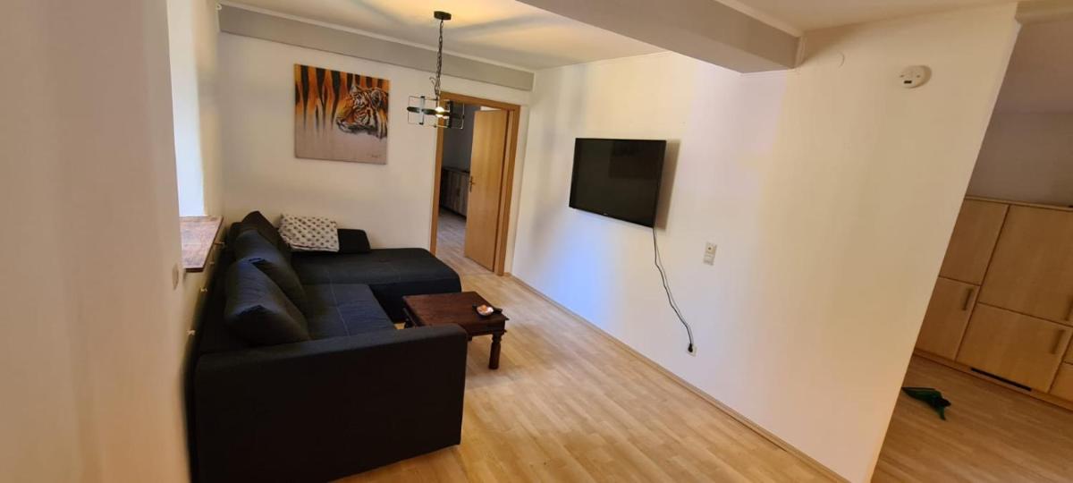 One-Bedroom Apartment - Photo 6