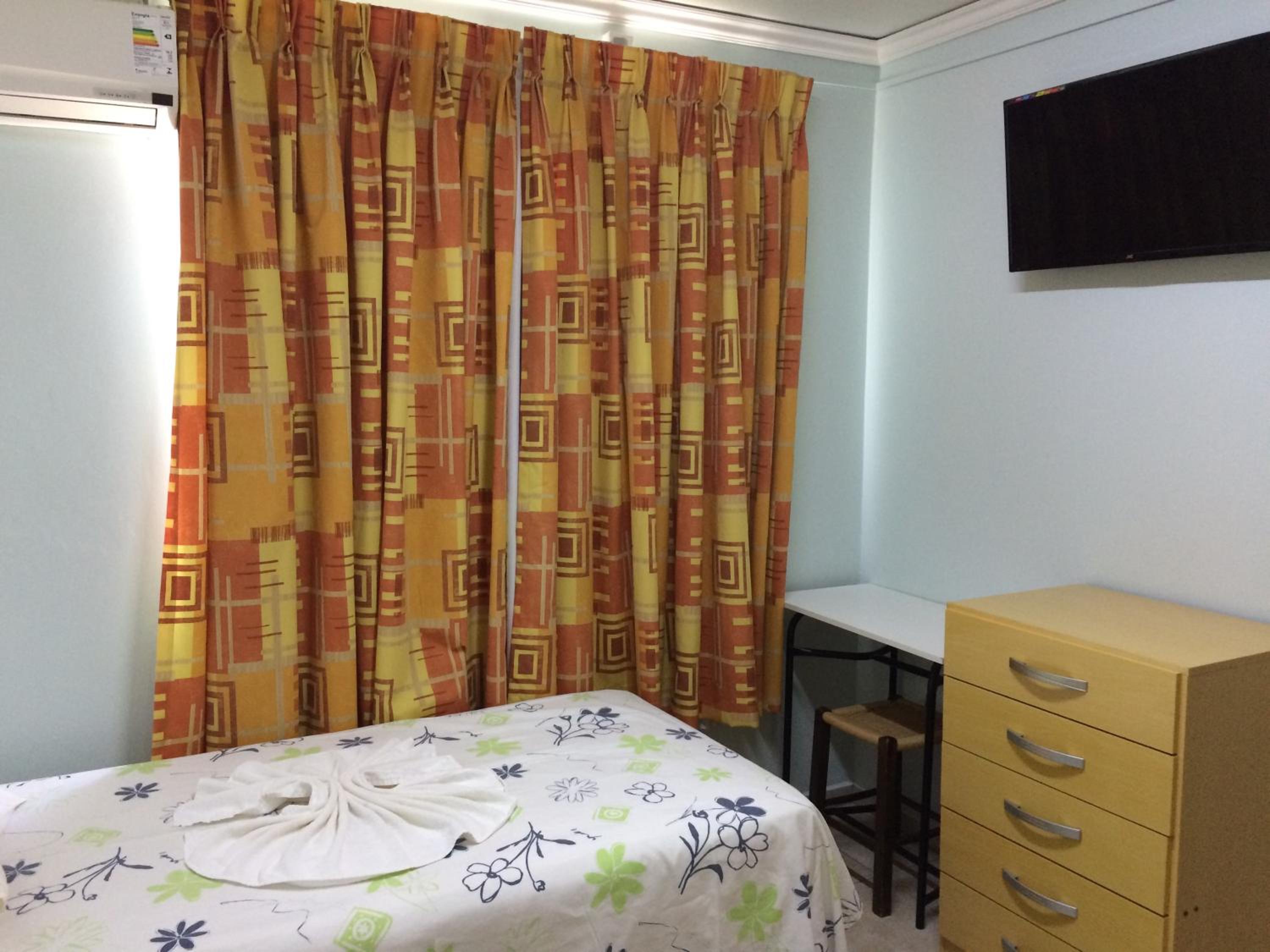 Deluxe Single Room