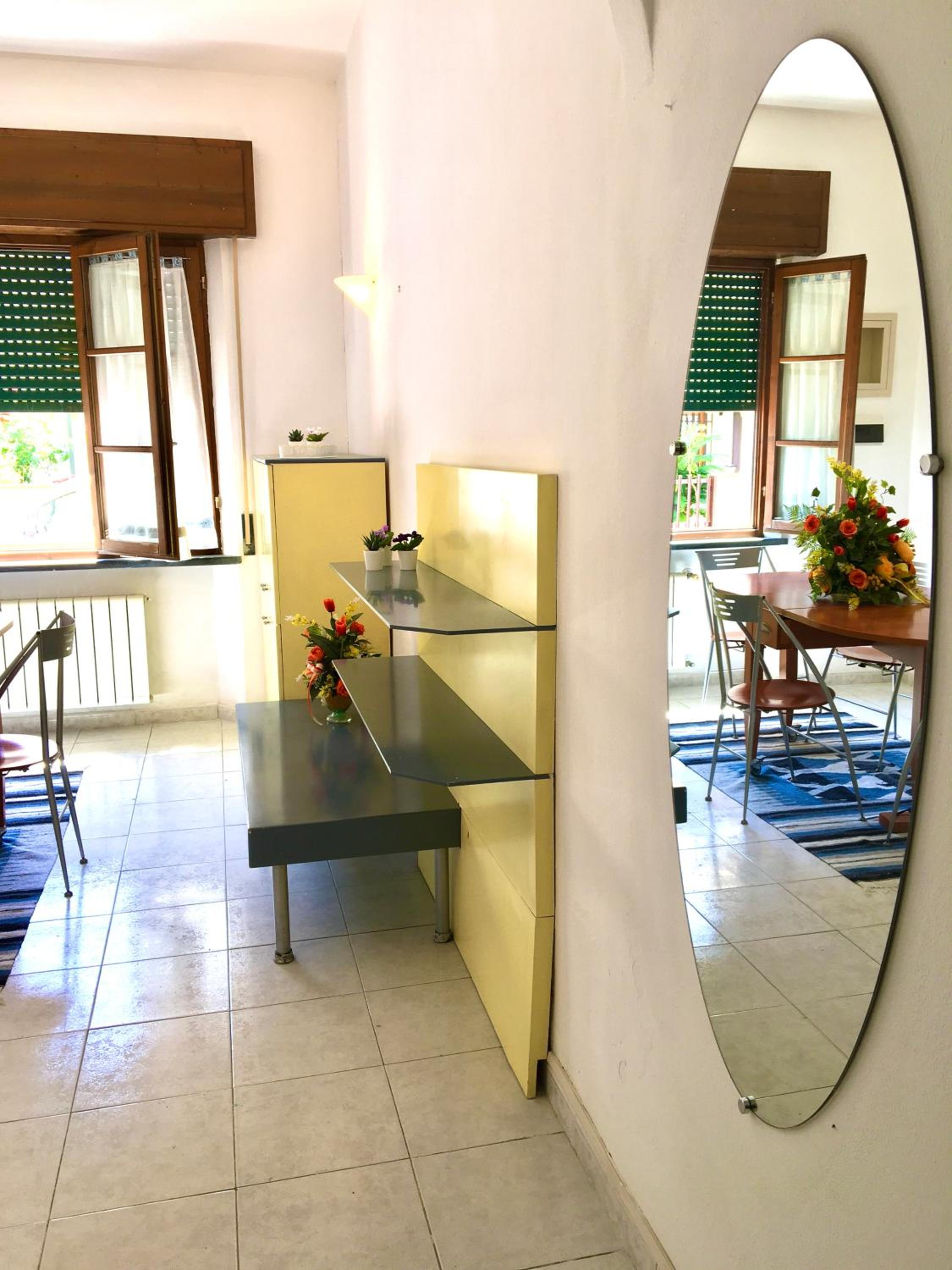 One-Bedroom House - Photo 12