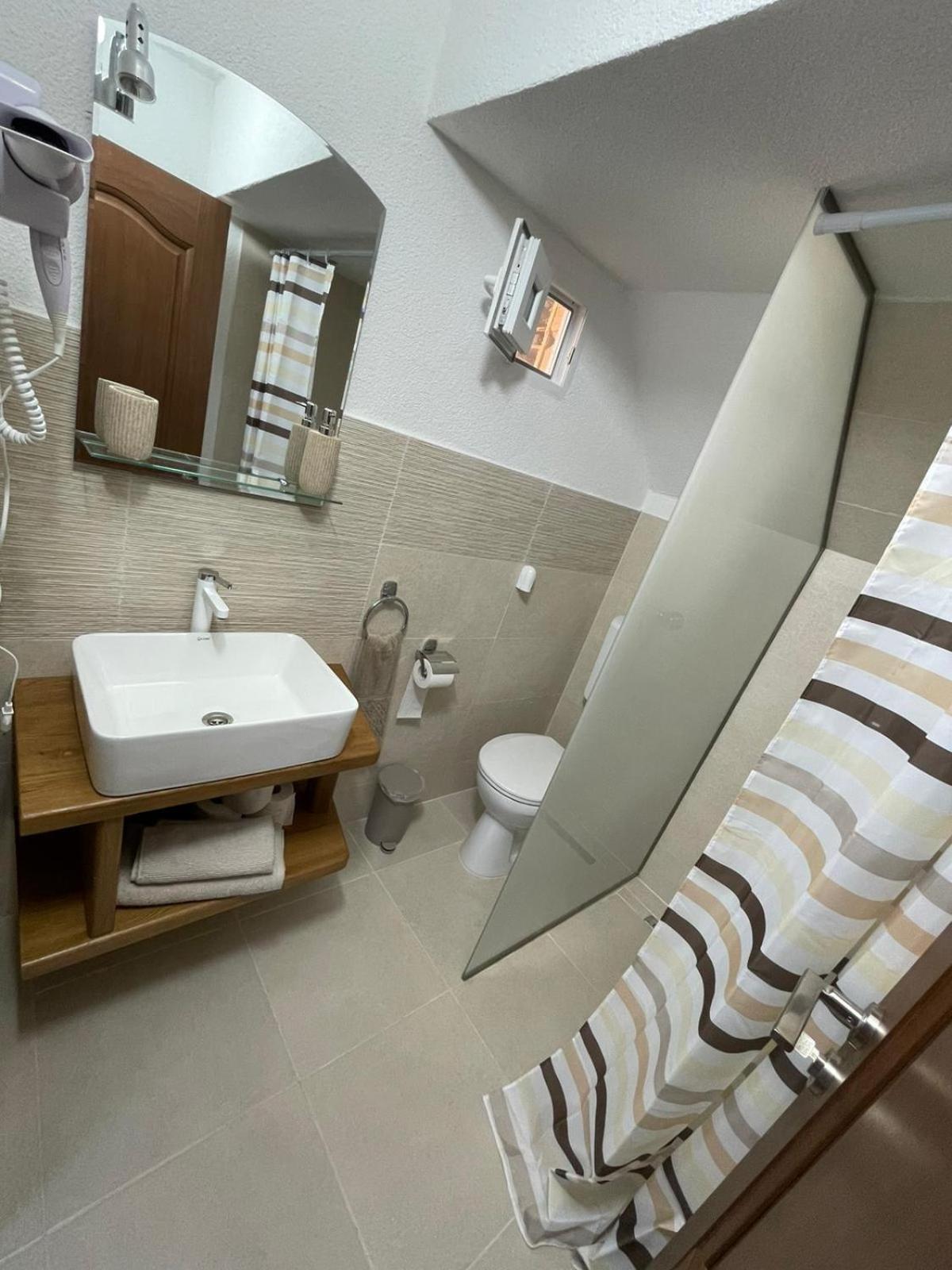 Superior Triple Room - Photo 6