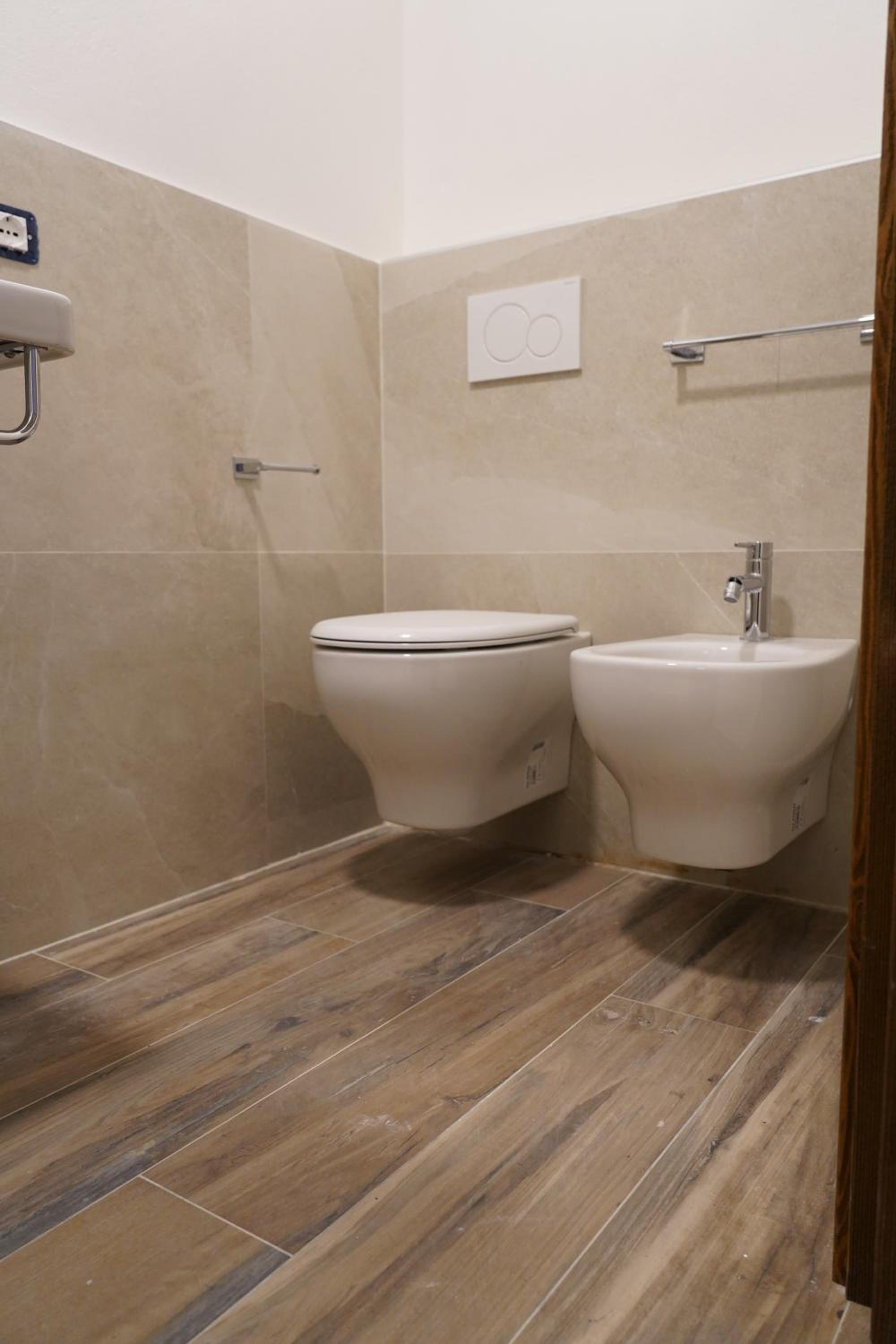 Double Room with Private Bathroom photo 2
