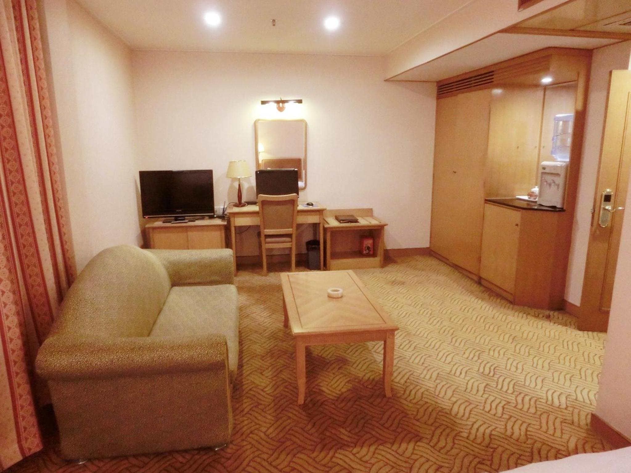 Deluxe Double Room photo 3