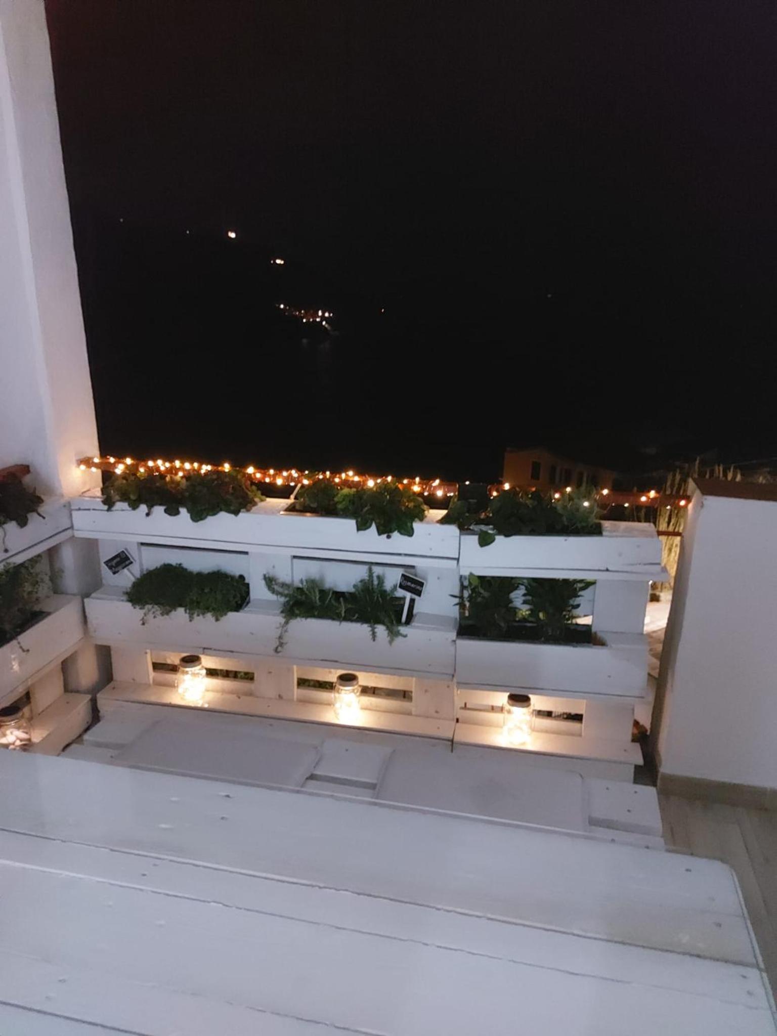 Suite with Terrace - Photo 21