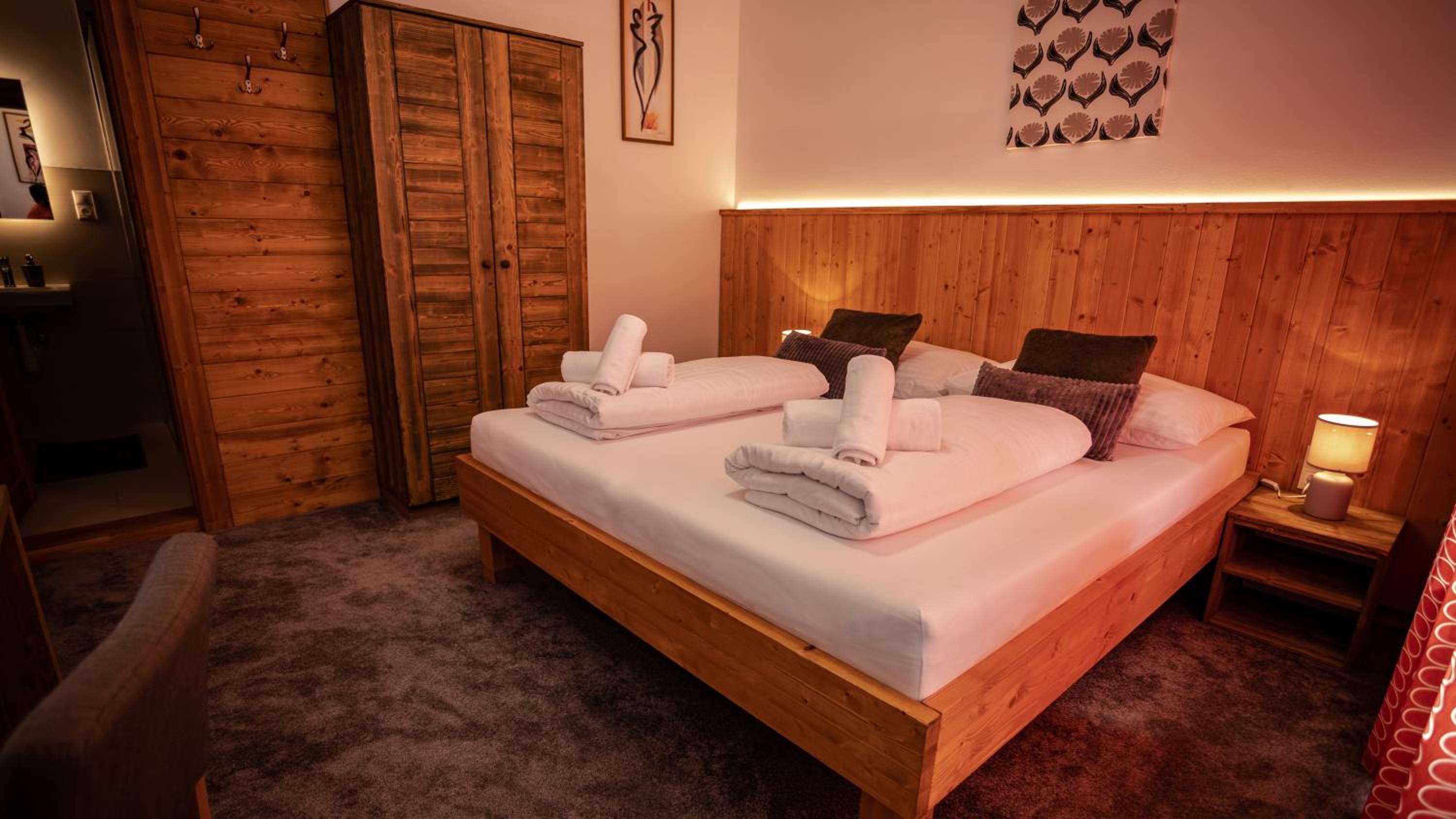 Deluxe Double Room - Photo 5