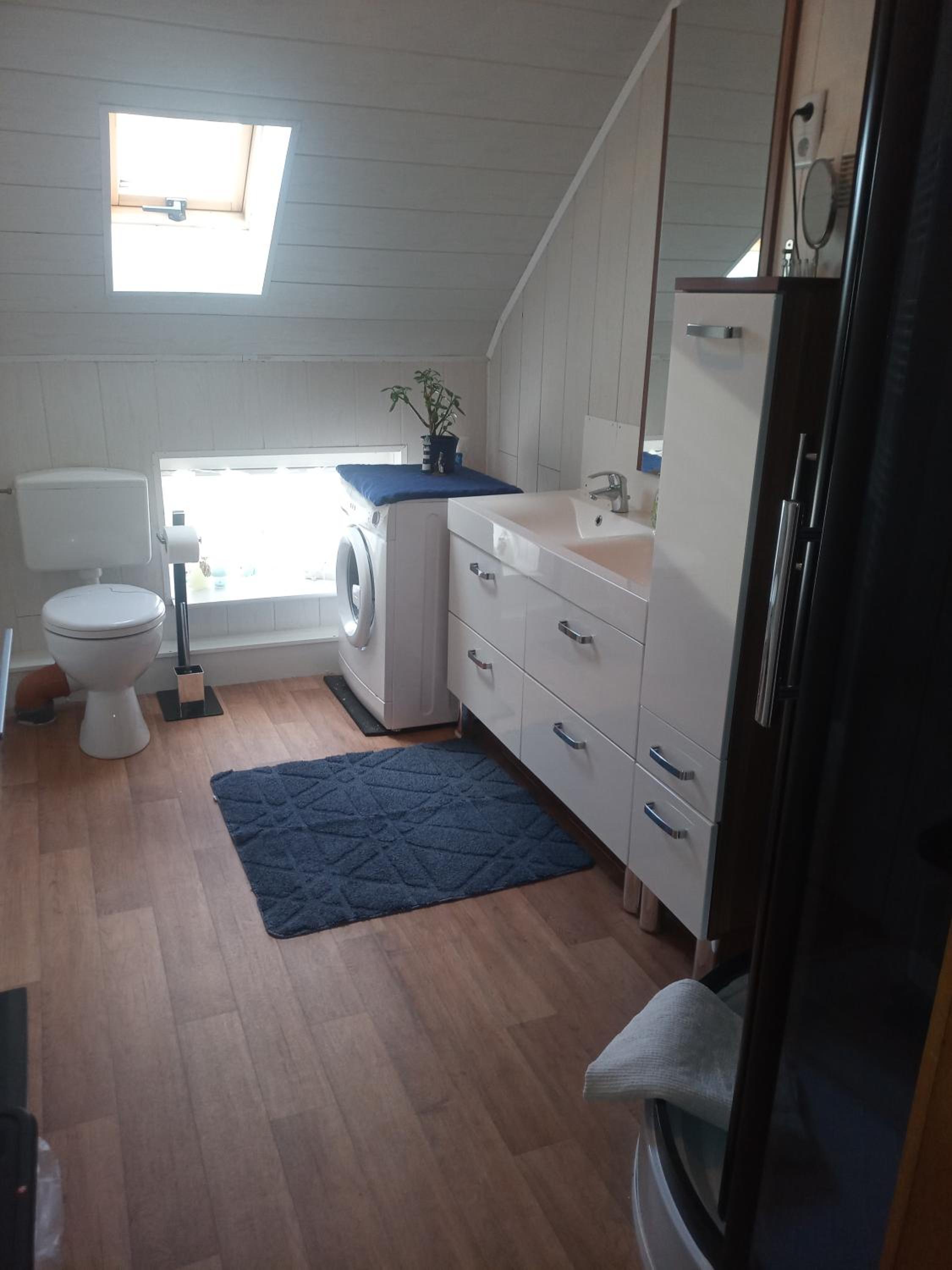 Two-Bedroom Apartment - Photo 4