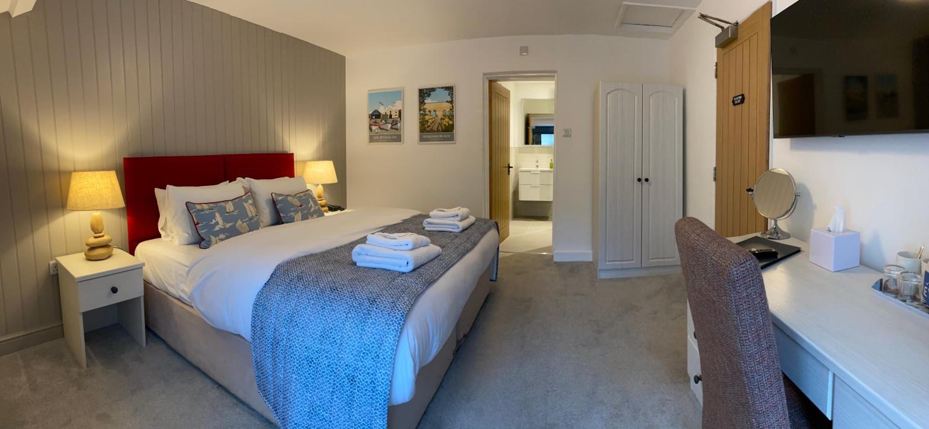 Standard Double or Twin Room photo 2