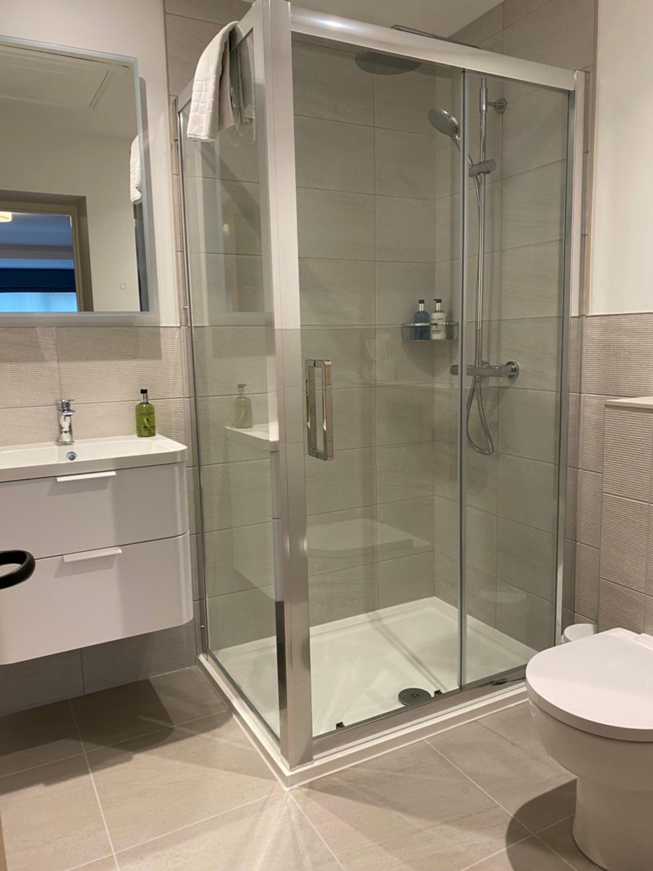 Standard Double or Twin Room photo 3