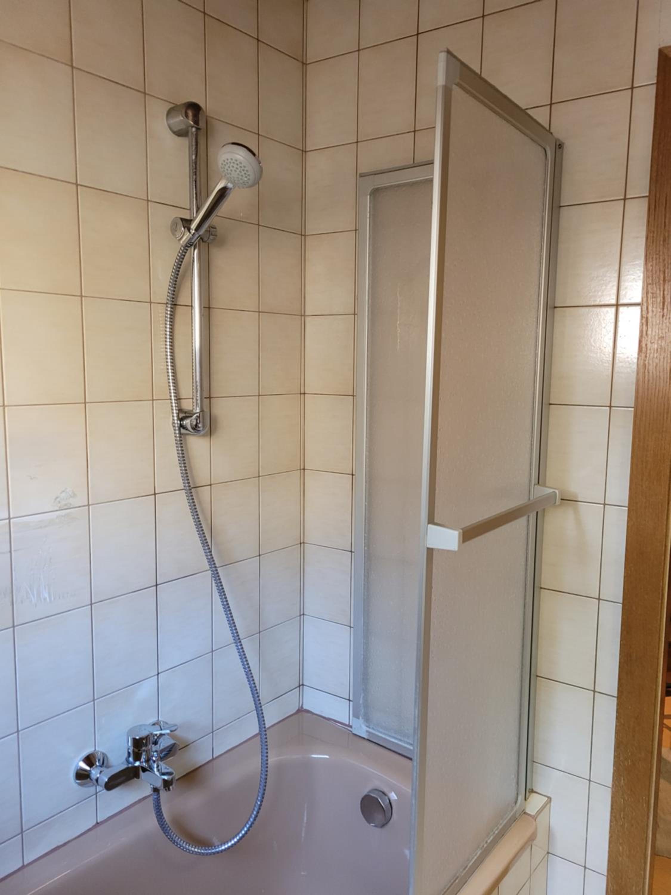 Three-Bedroom Apartment - Photo 2
