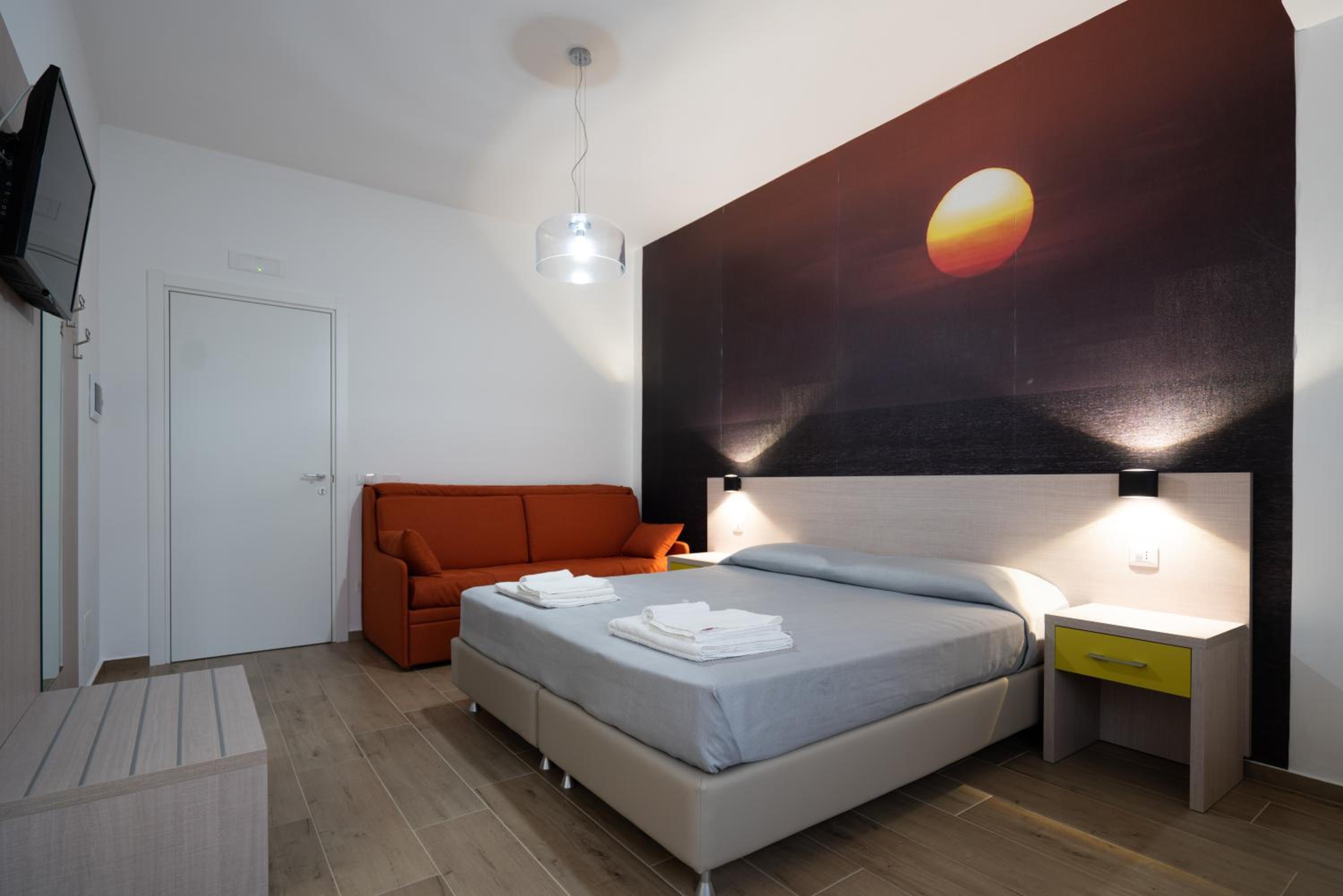 Quadruple Room With Private Bathroom photo 1