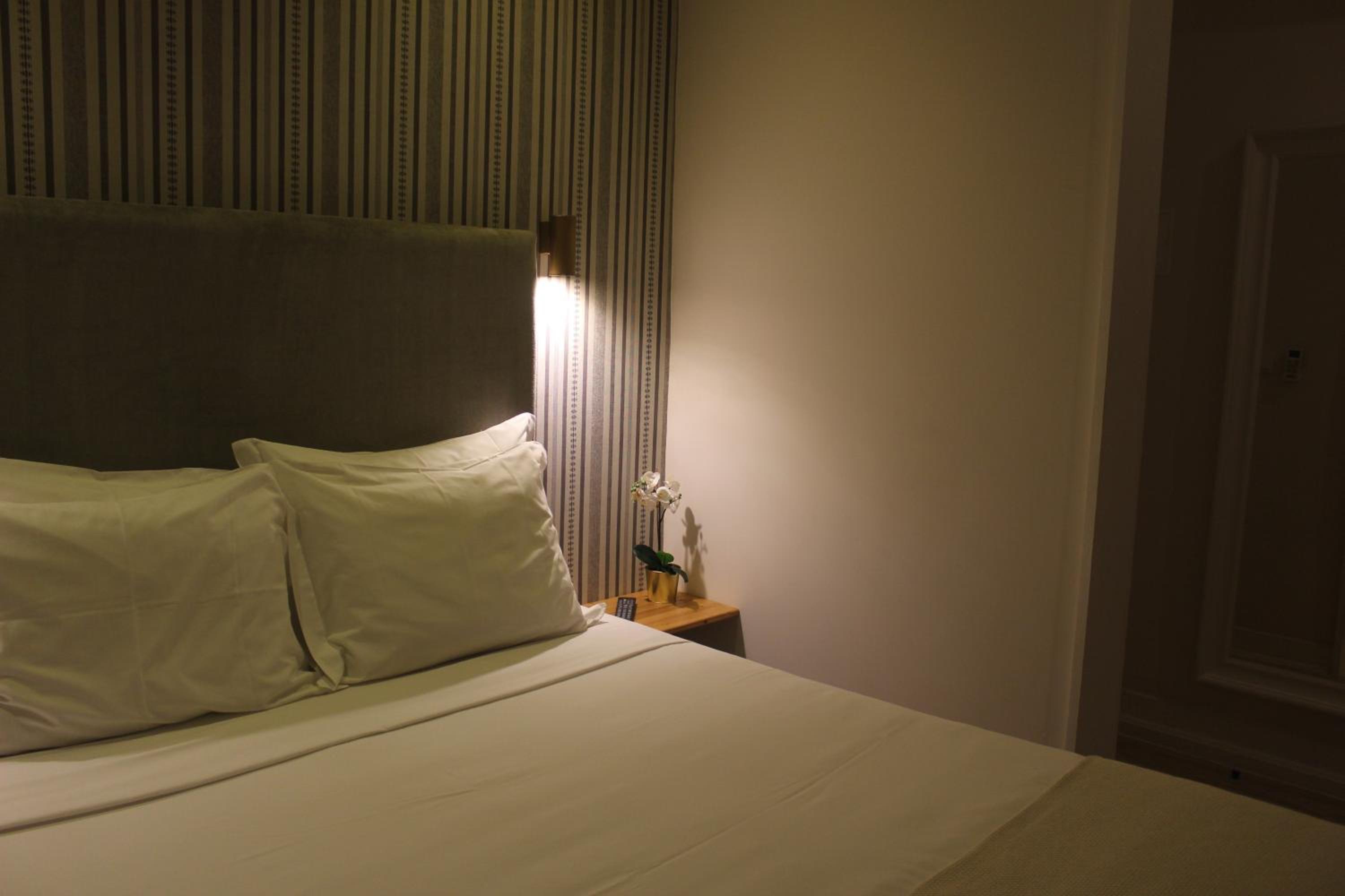 Suite with Balcony photo 3