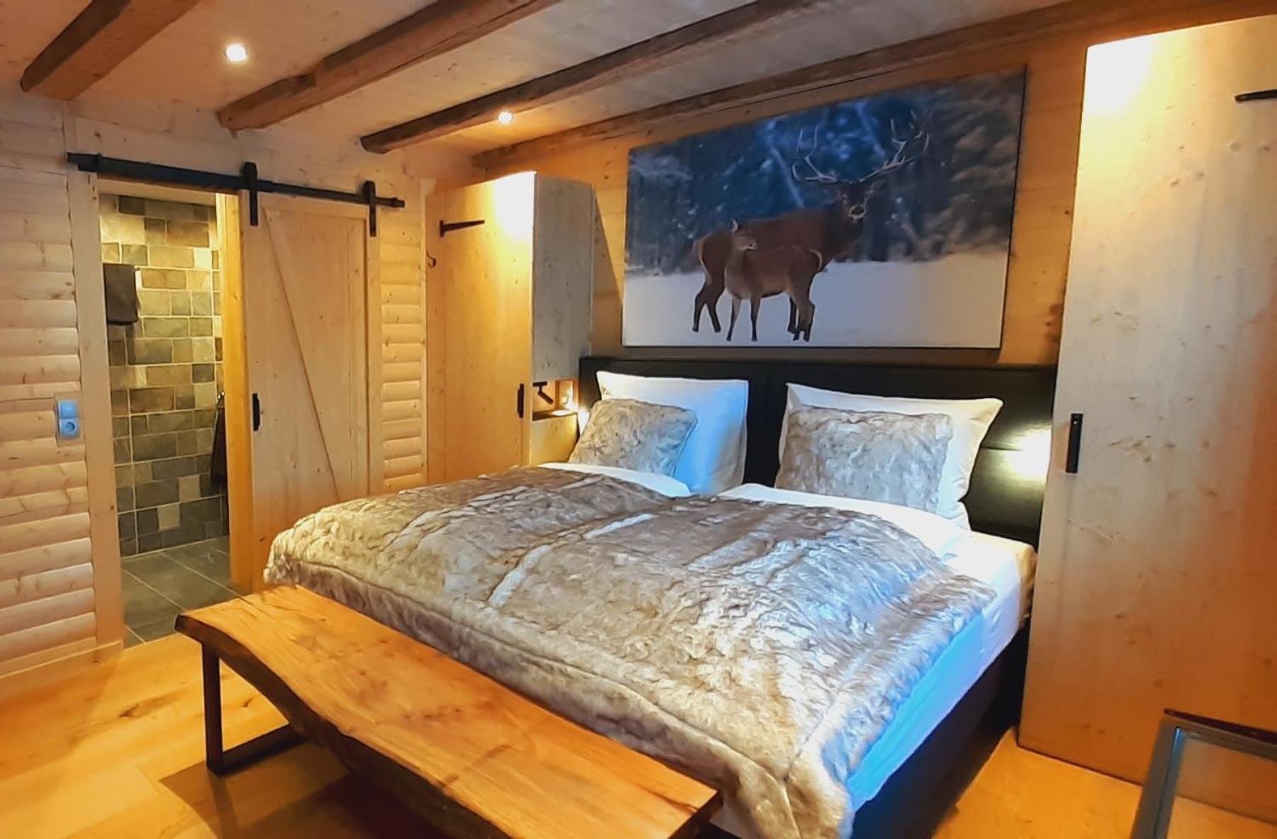 King Room with Mountain View photo 3