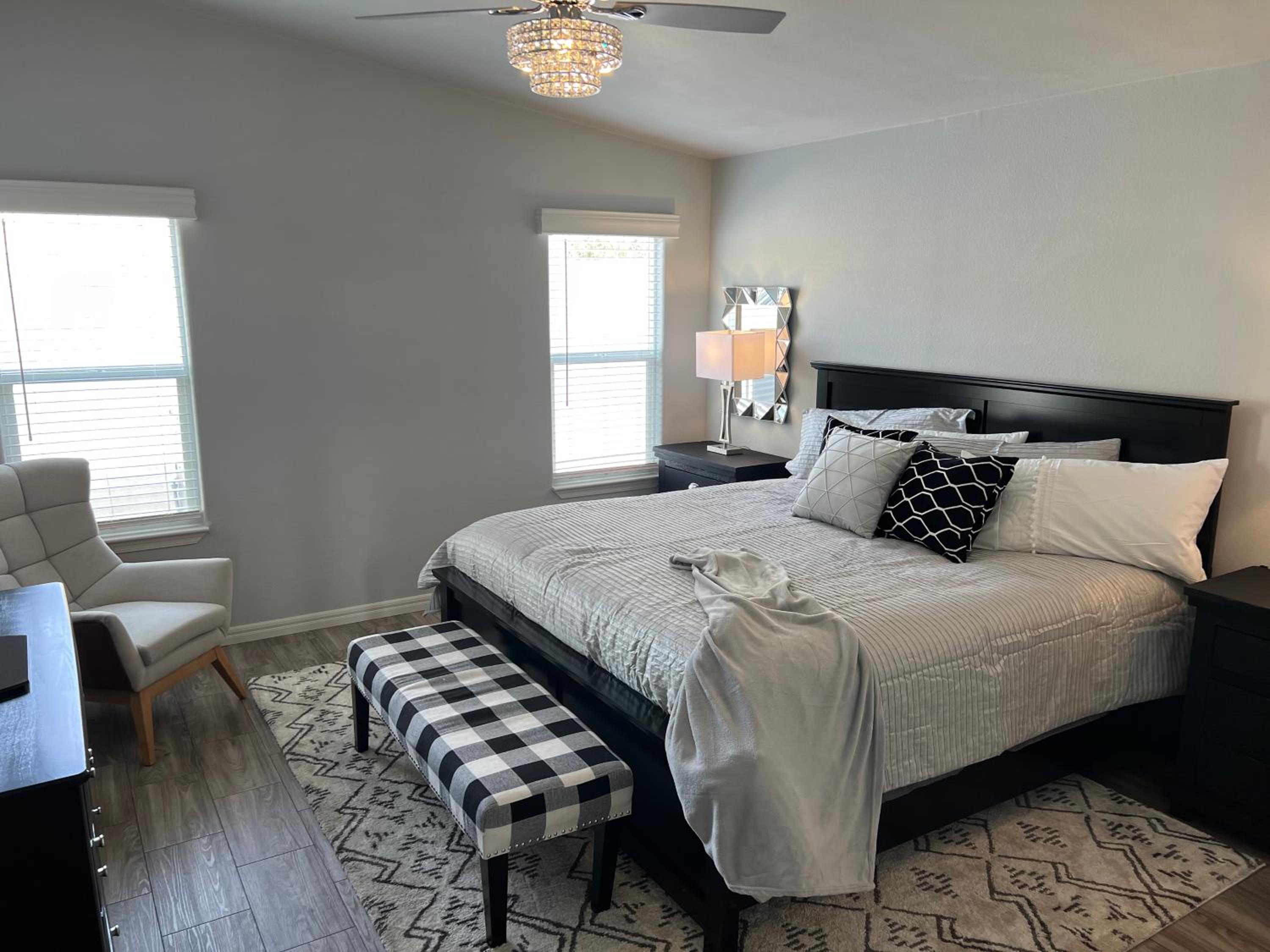 Three-Bedroom House photo 1