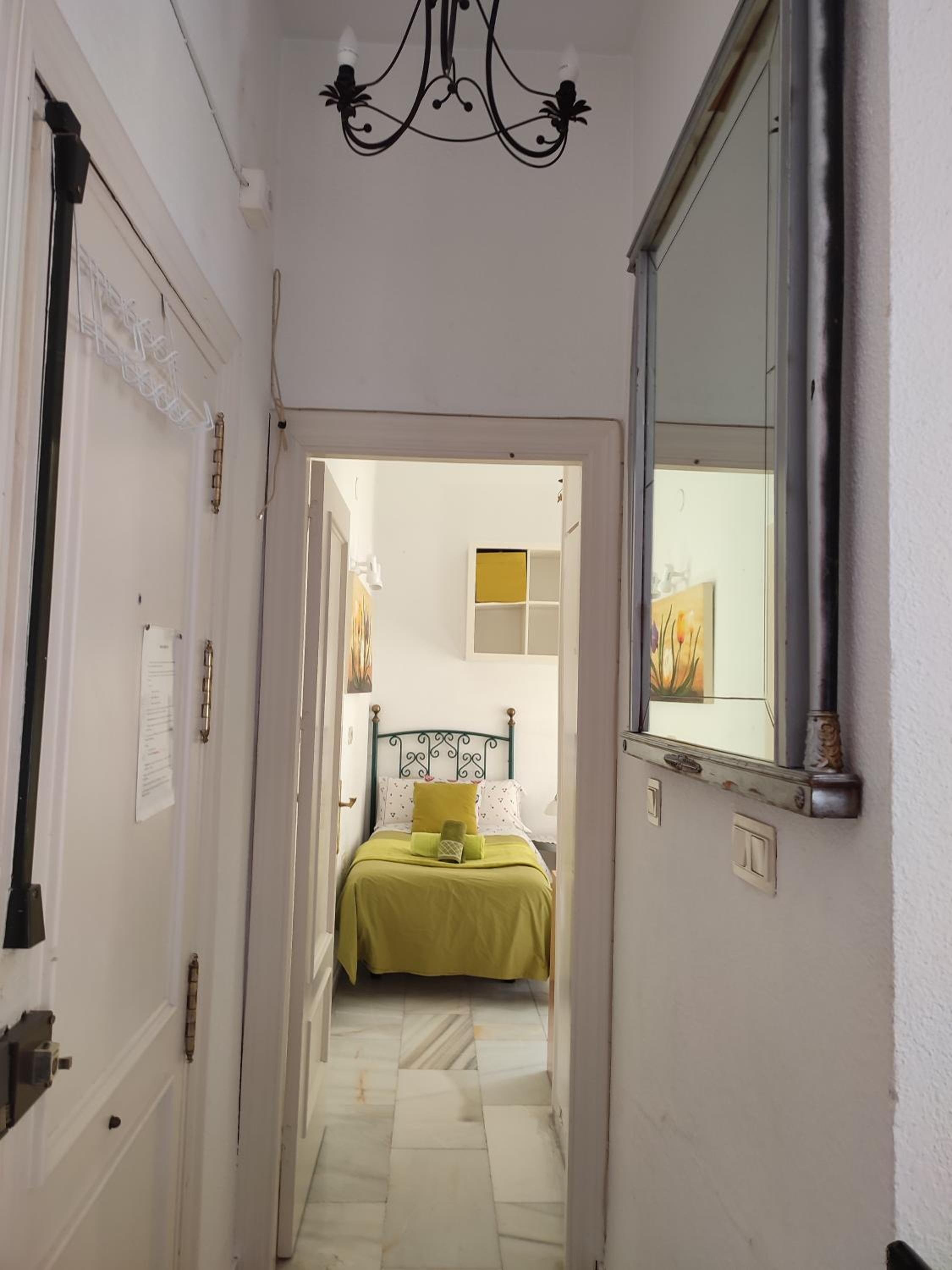 Apartment - Photo 2