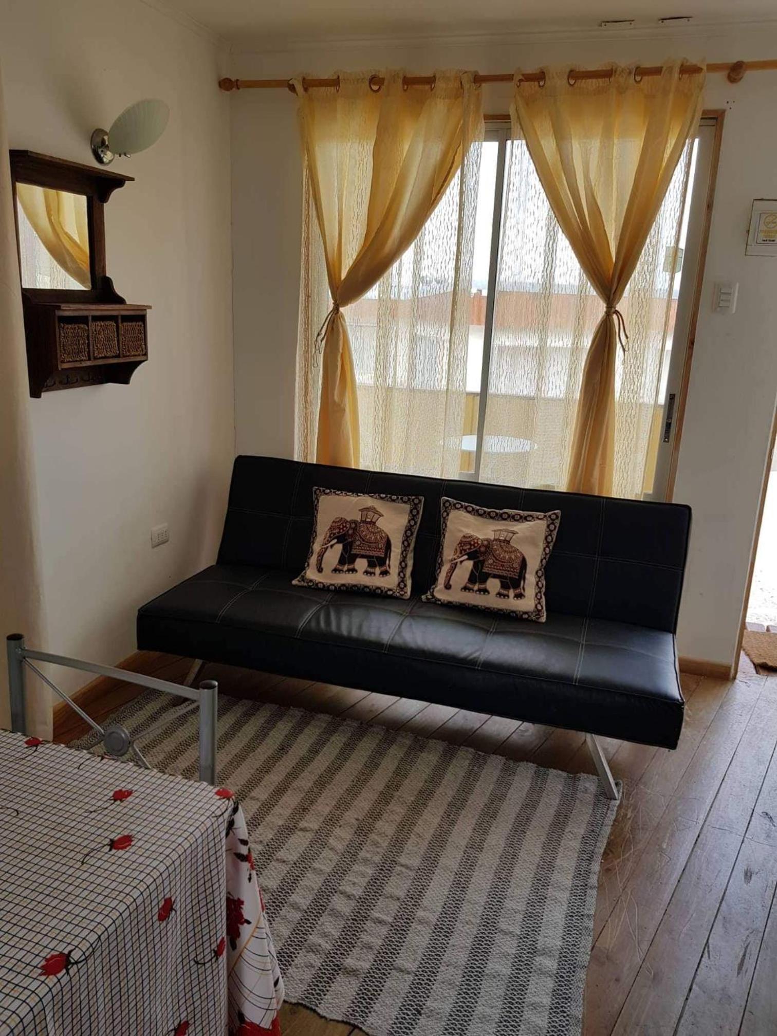 Family Room with Garden View photo 3