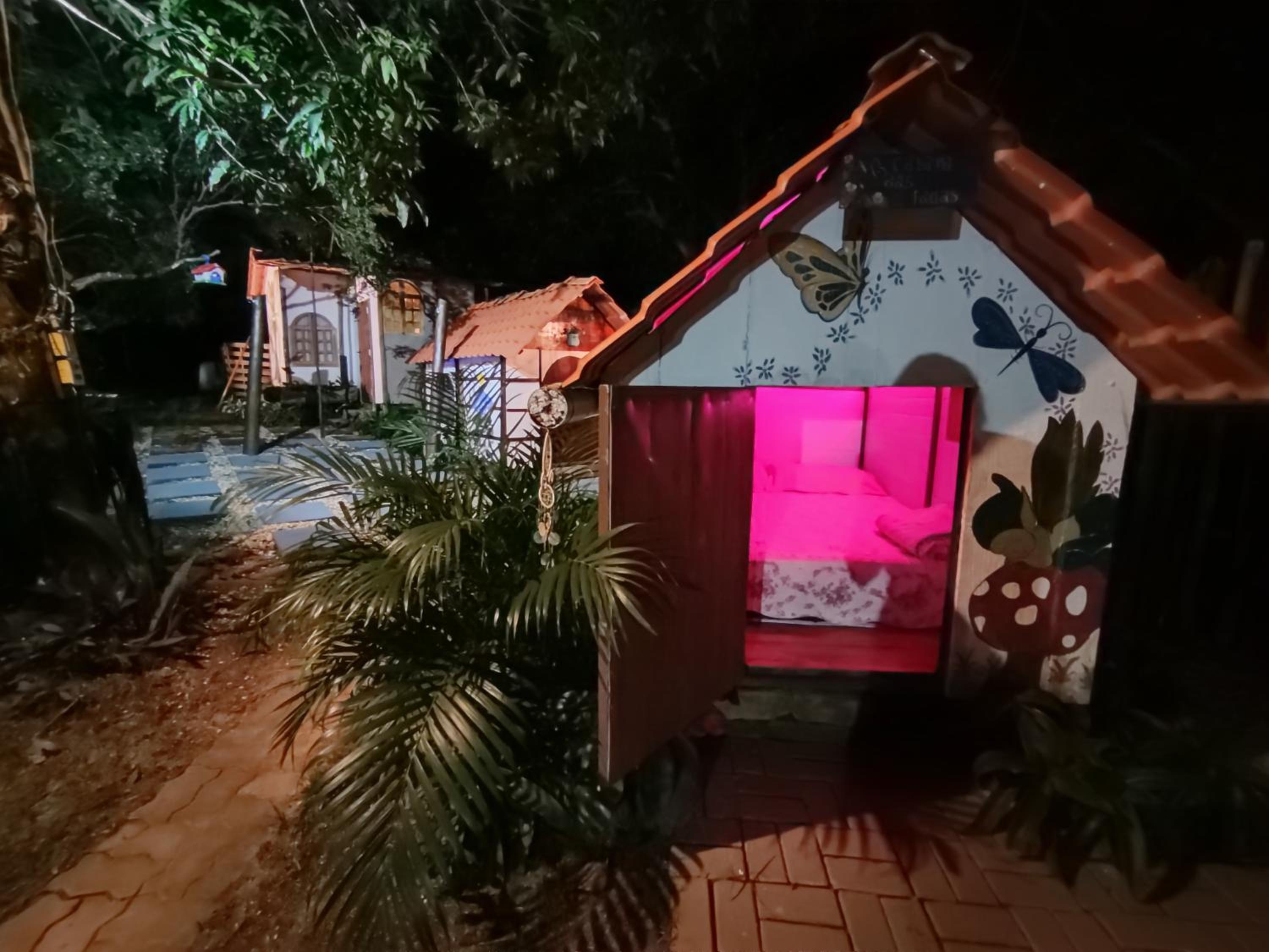 Tent - Photo 1