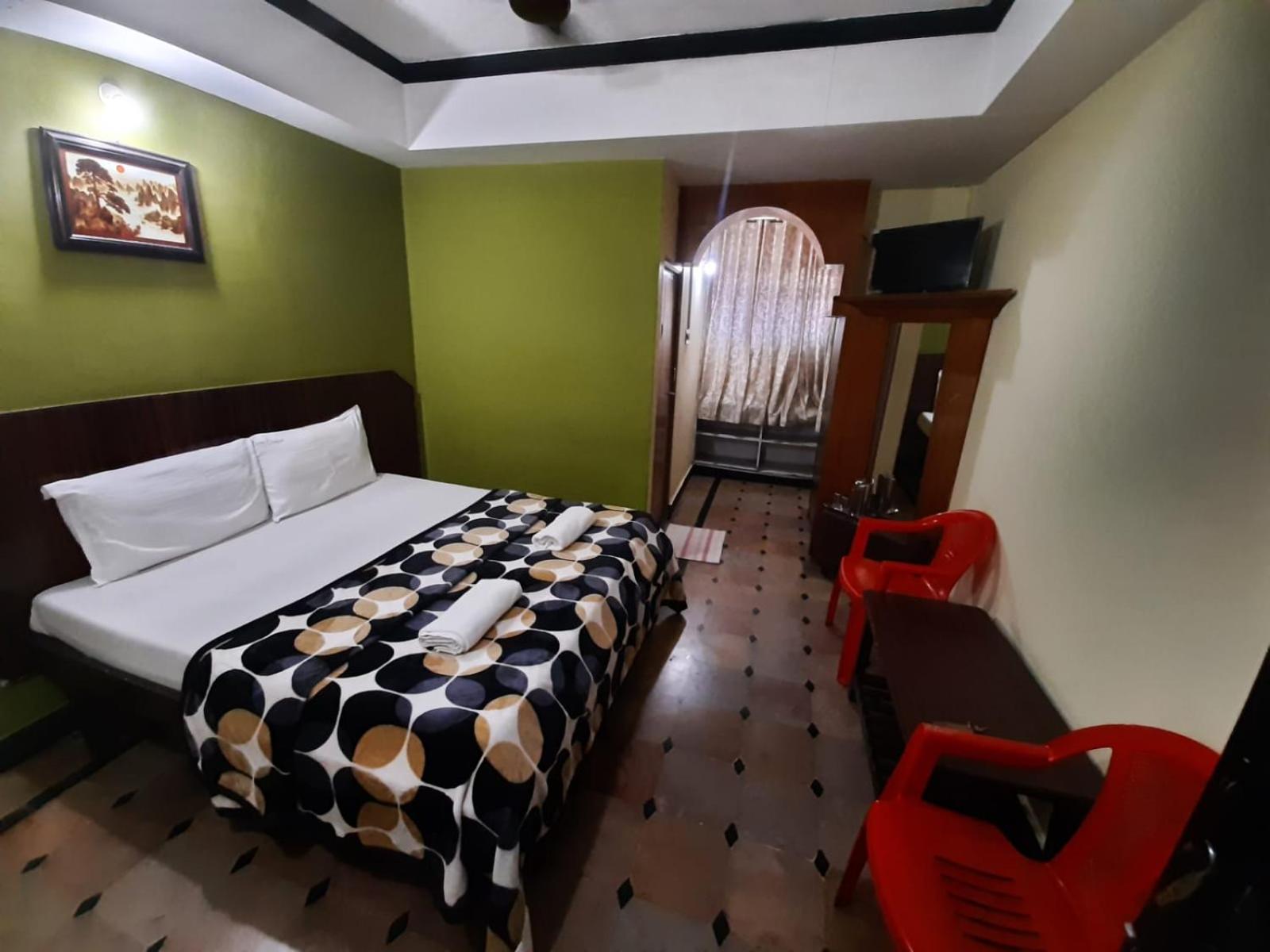 Deluxe Double Room photo 2