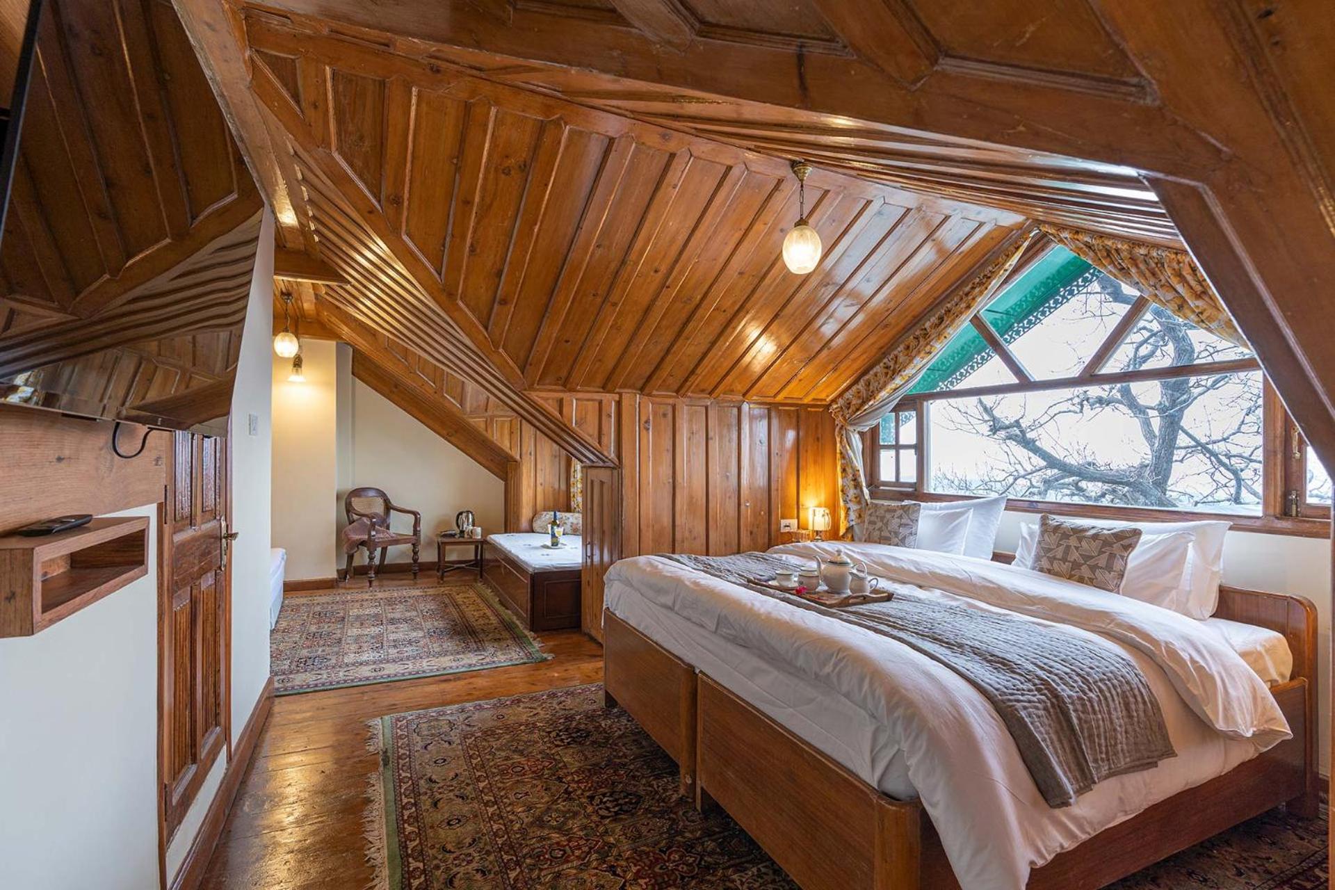 Villa photo 1