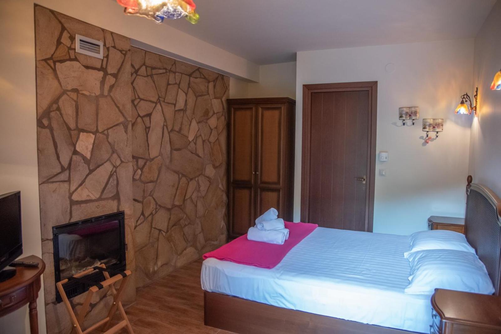 Standard Double Room photo 1