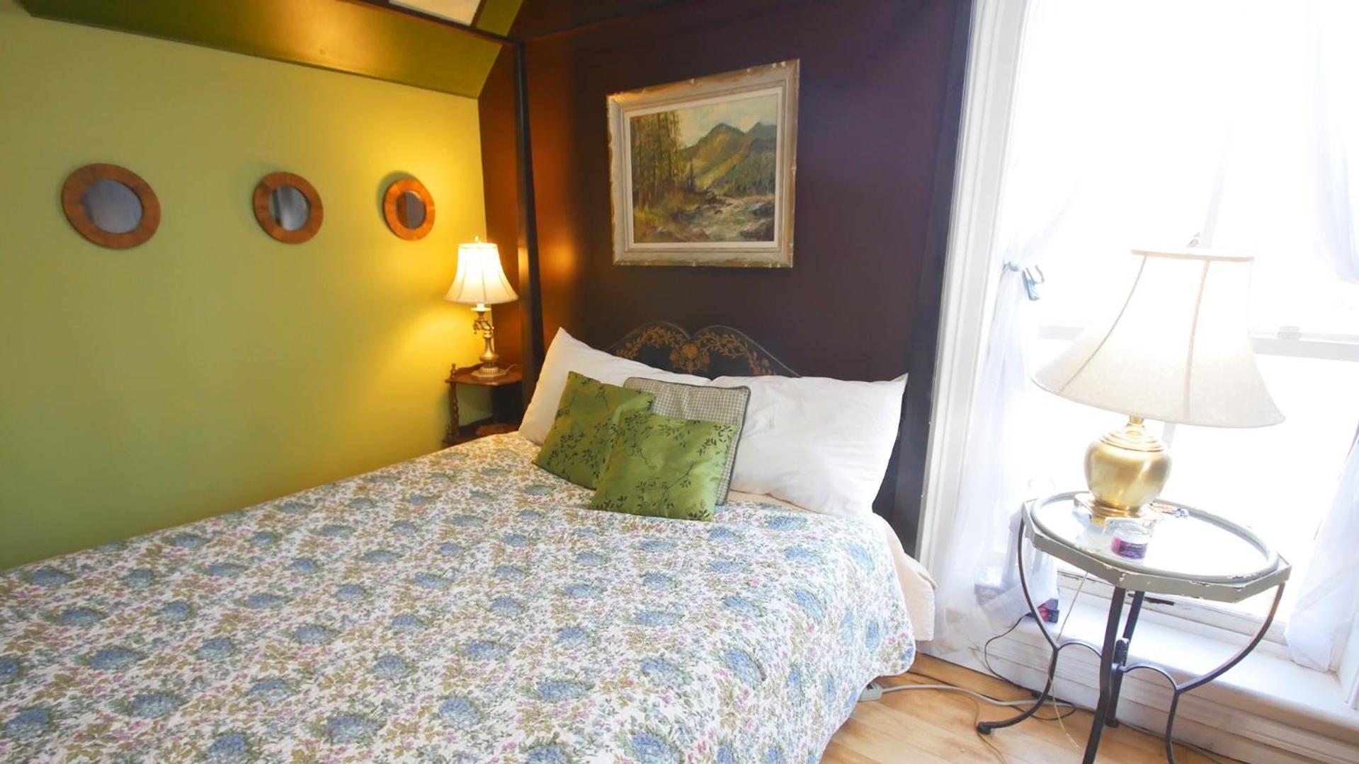 Standard Suite photo 1