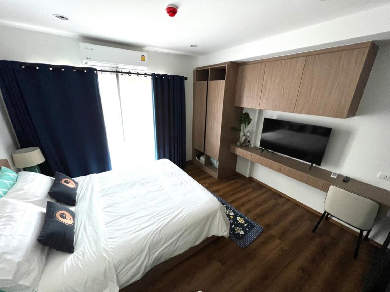 Studio with Sofa Bed - Photo 19