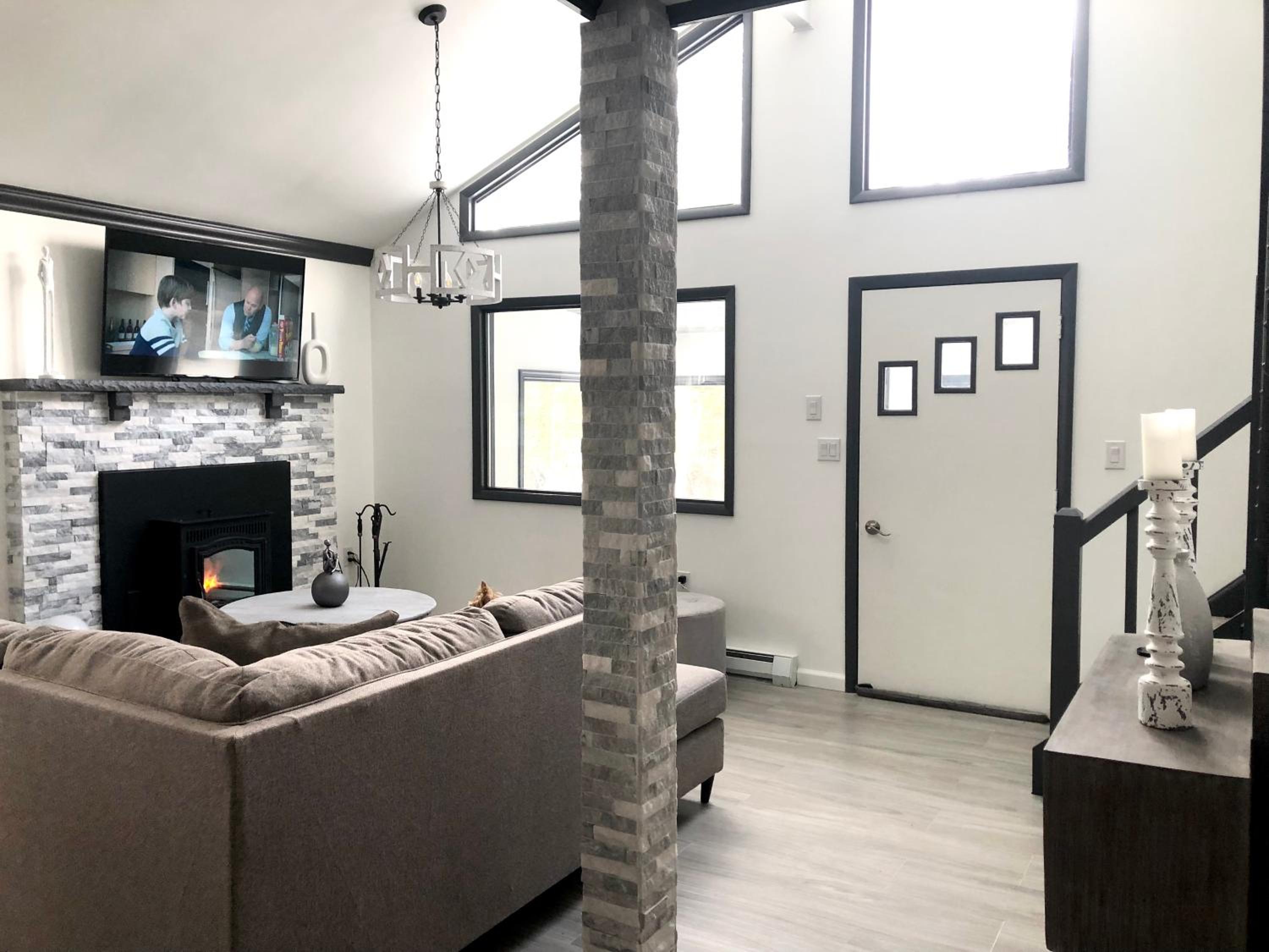 Three-Bedroom House photo 1