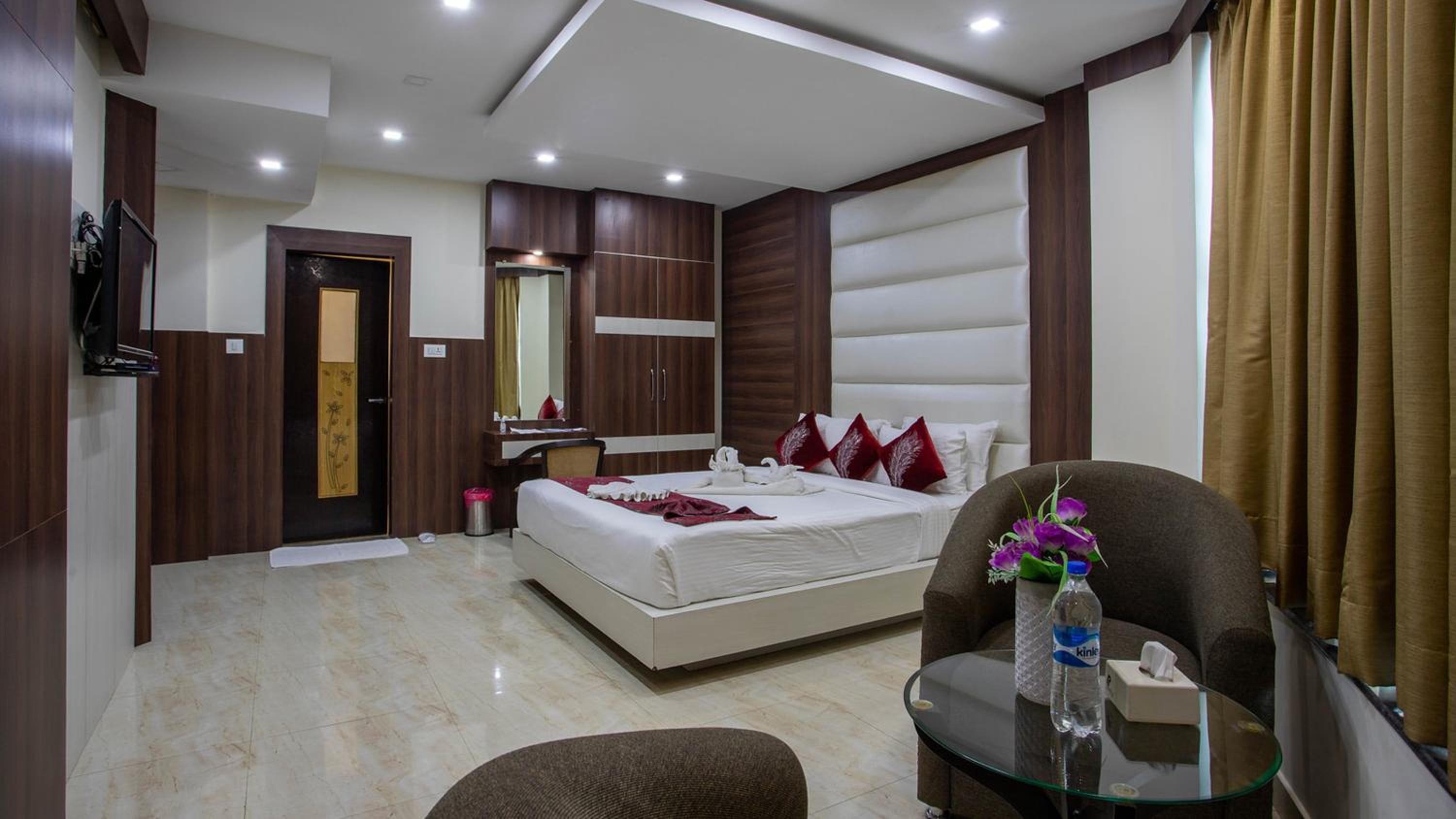 Executive Suite photo 2