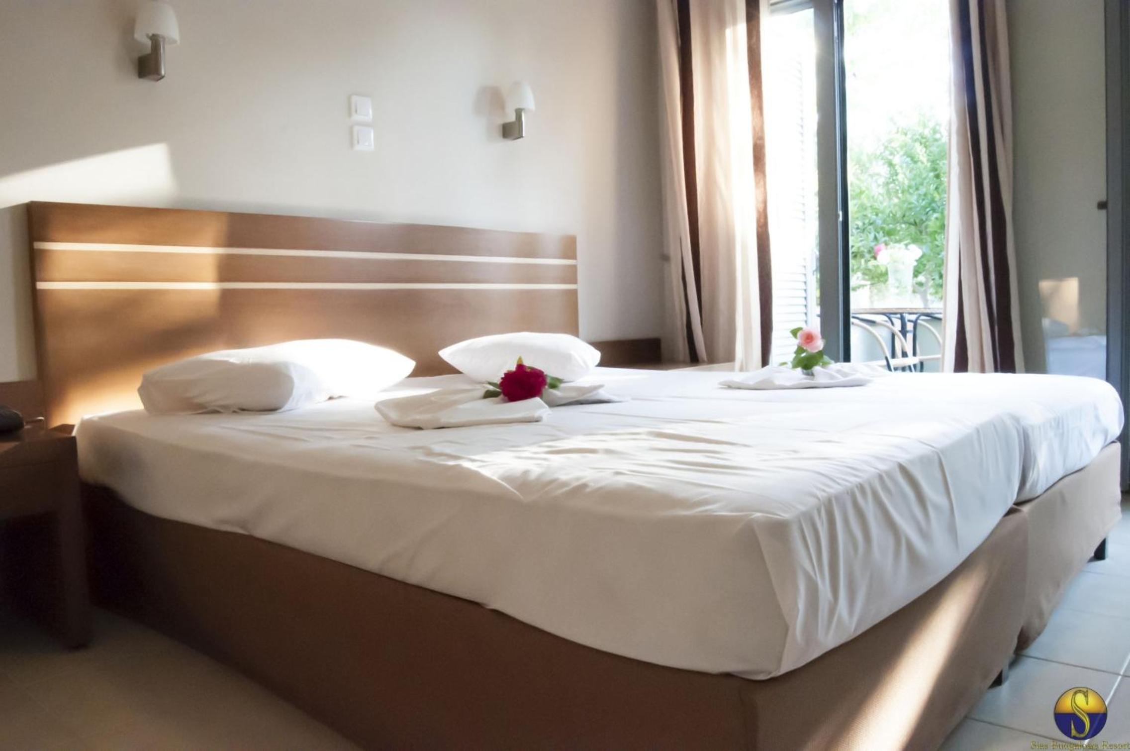 Double or Twin Room photo 2