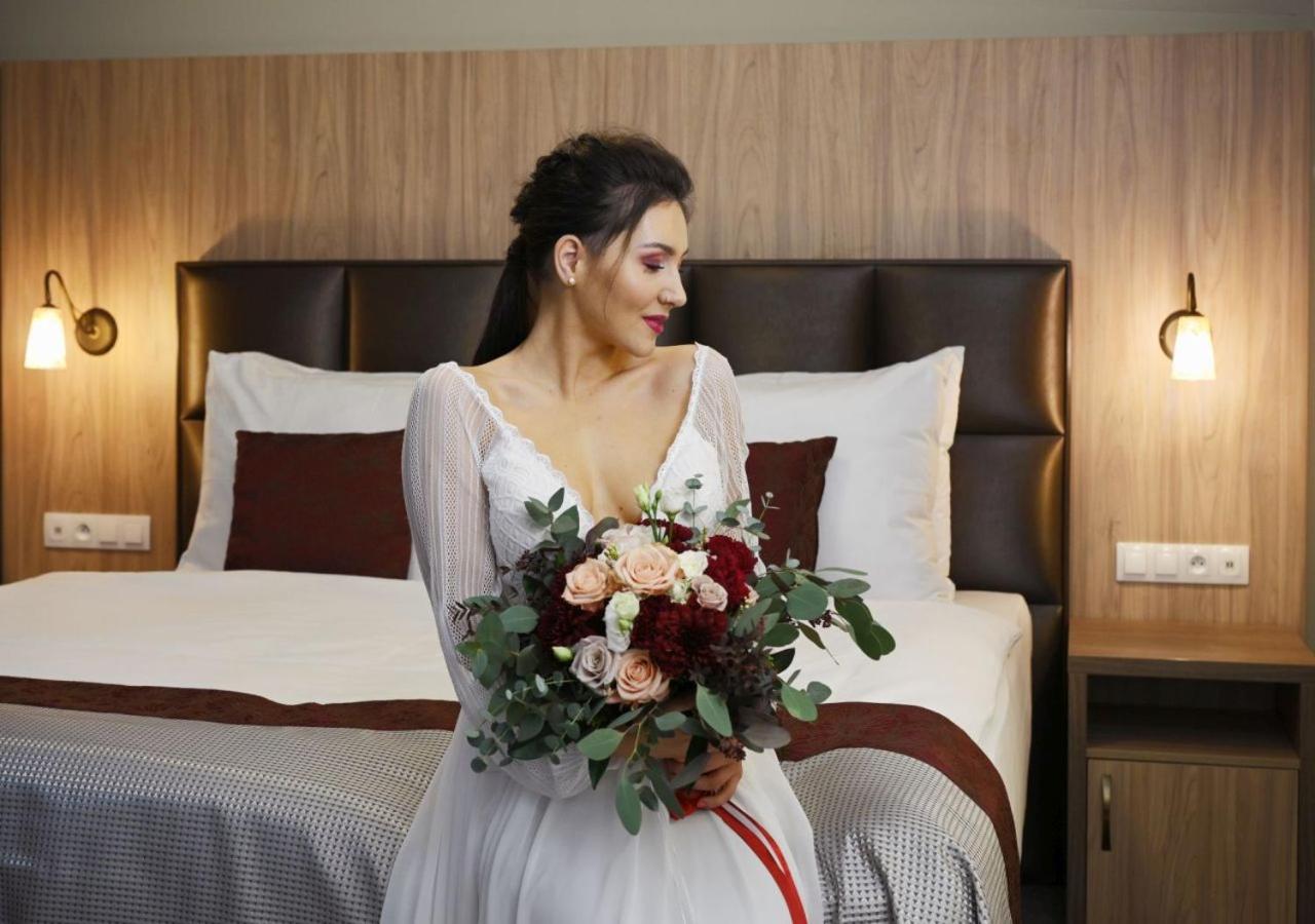 Deluxe Junior Suite with Balcony and Spa Access photo 3
