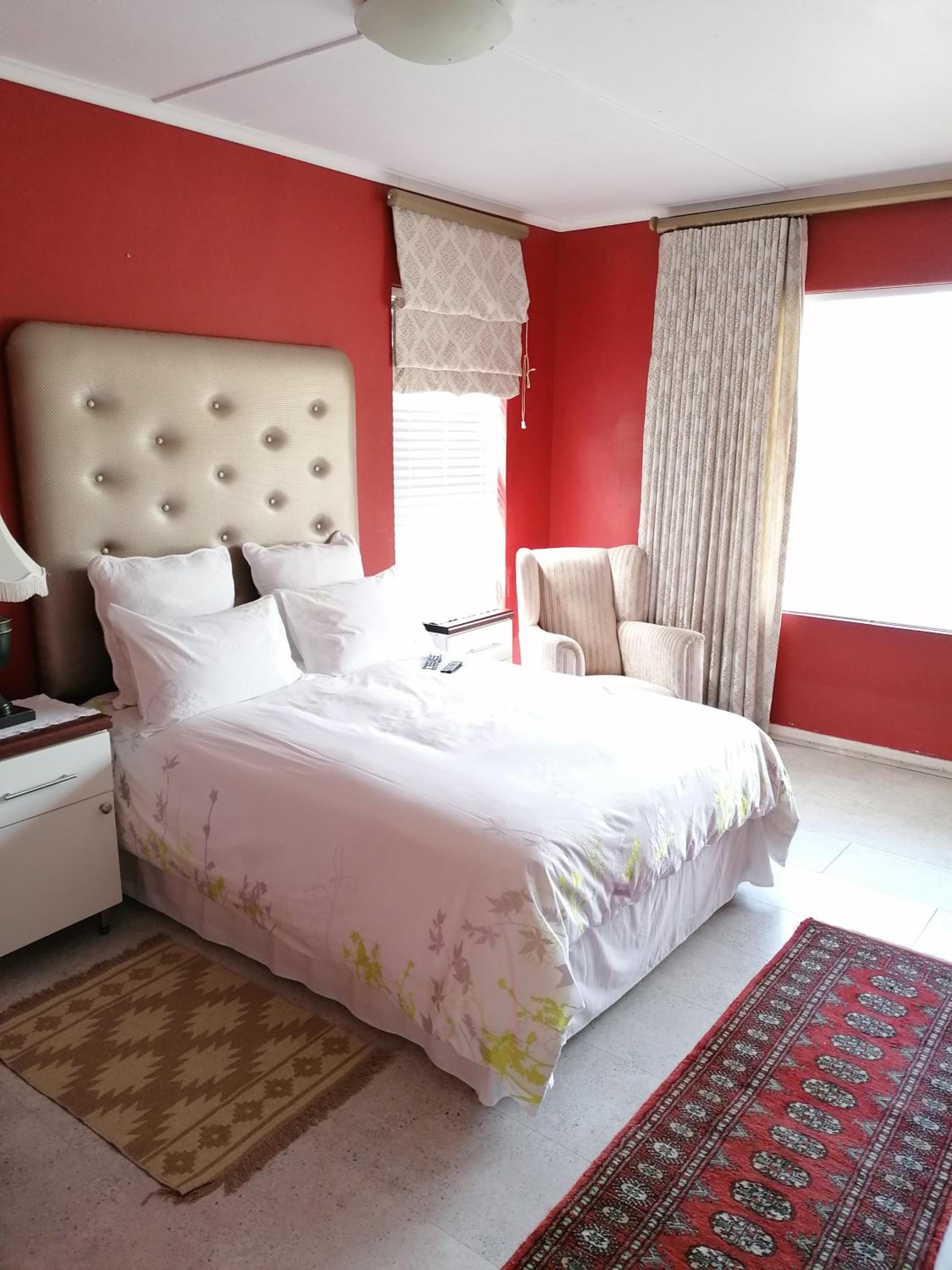 Double Room With Partial Sea View photo 1