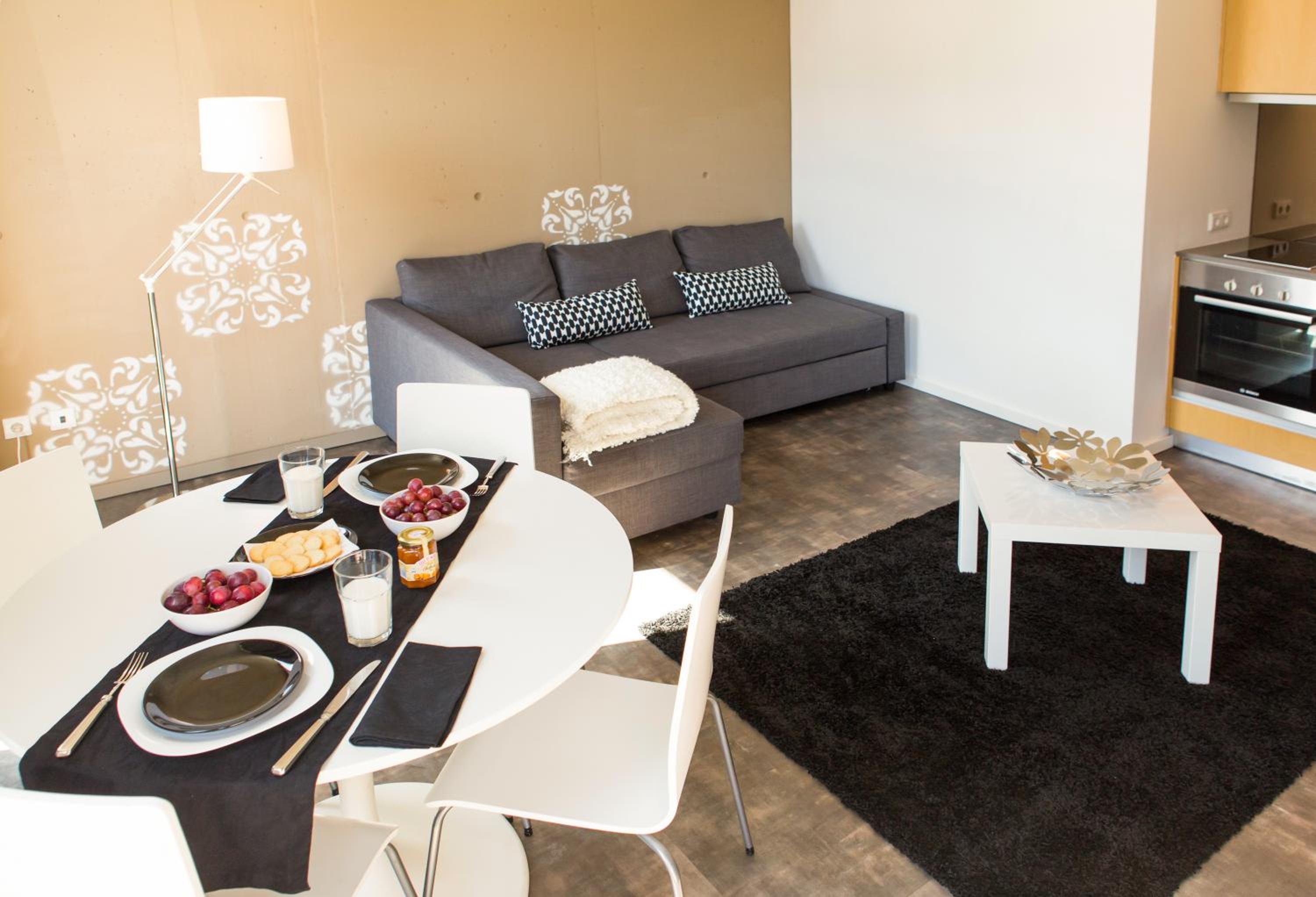 Studio Apartment - Photo 6