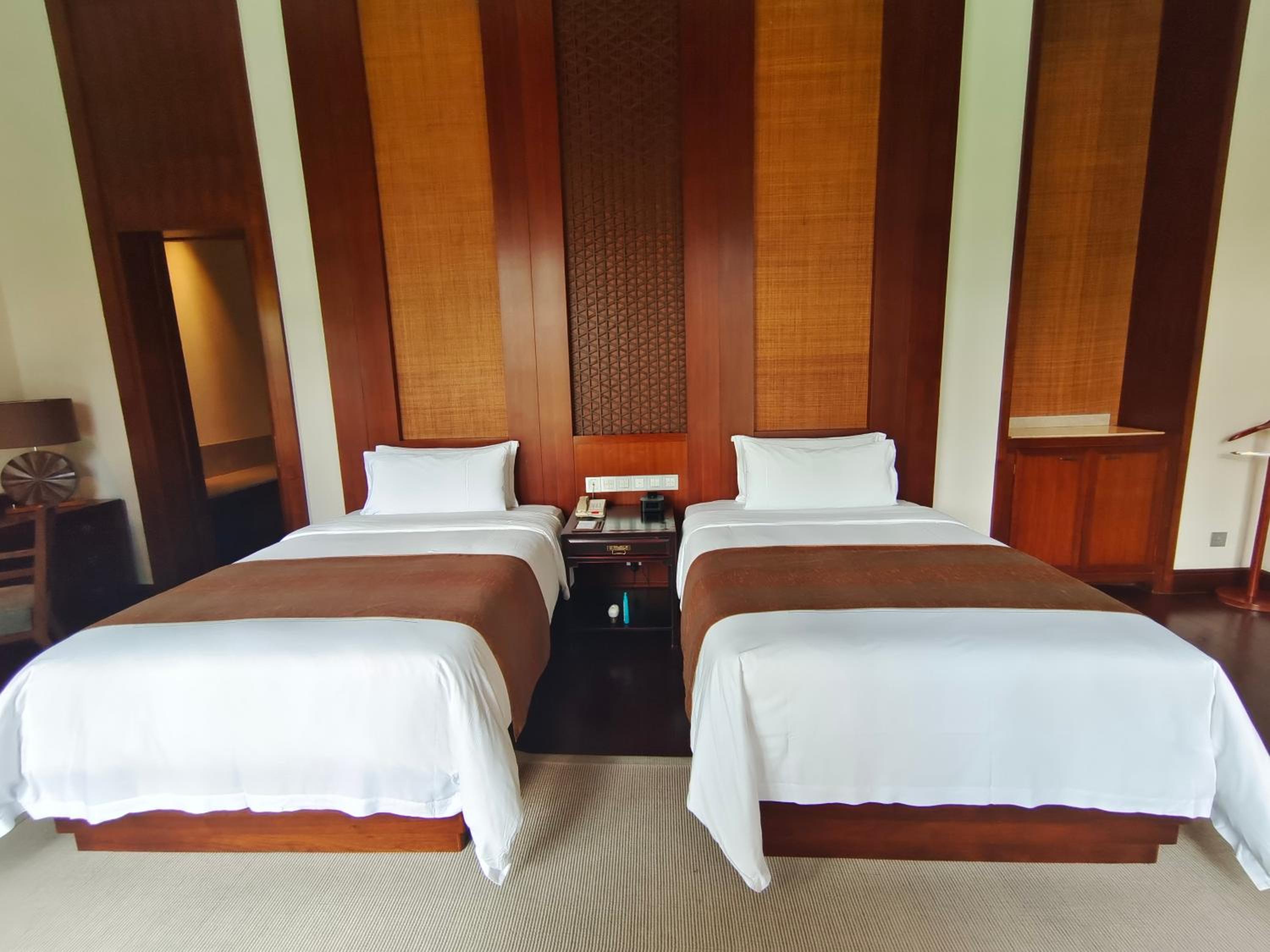 Two Bedroom Family Pool Villa <First day Welcome fruit +Daily 4 pieces of free laundry service(T-Shirts only) + Need to make appointment 1 day in advance:  Complimentary daily 60 minutes message for one person only> - Photo 1
