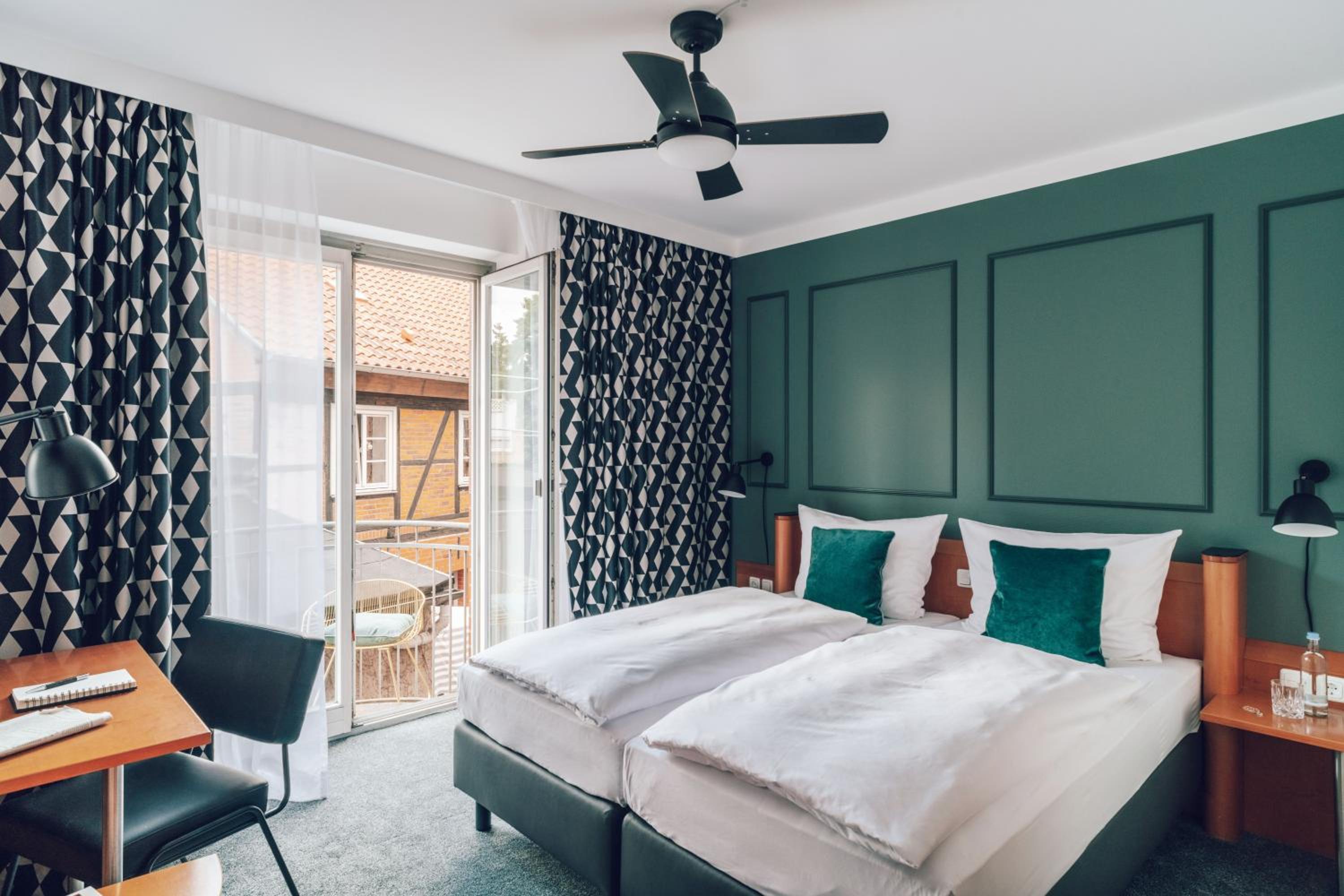 Standard Double Room - Photo 4