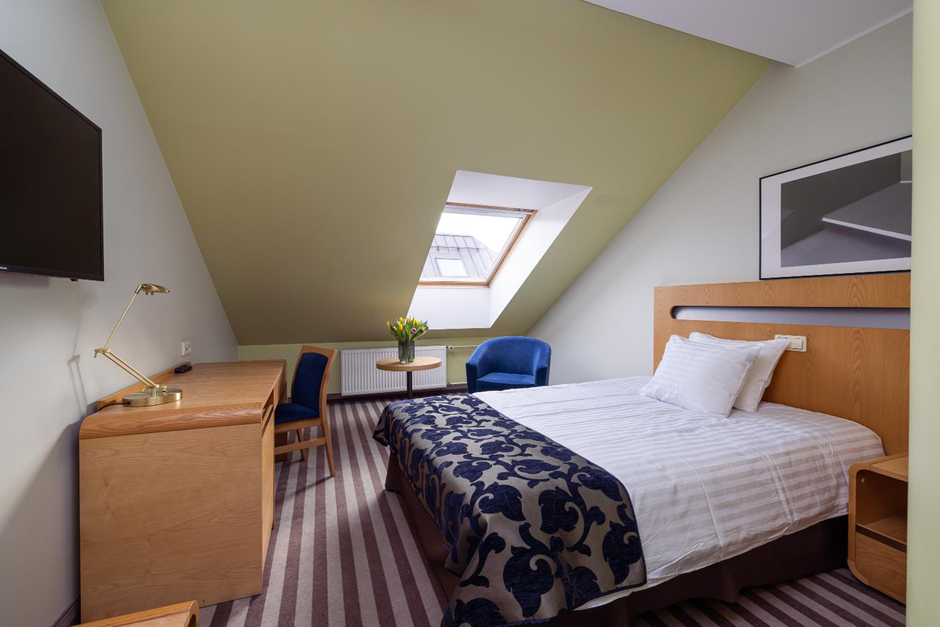 Single Room with Spa Access photo 1
