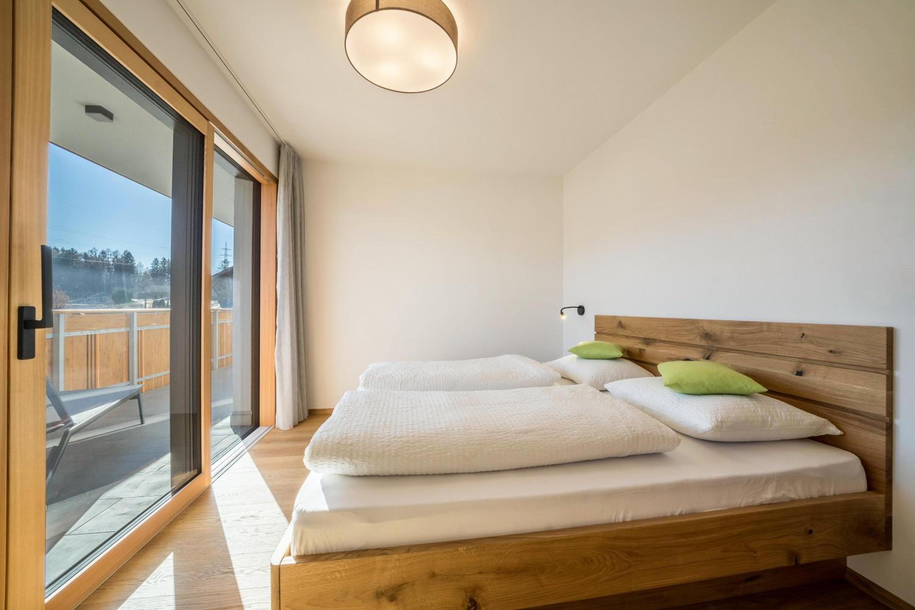 Superior One-Bedroom Apartment with Balcony