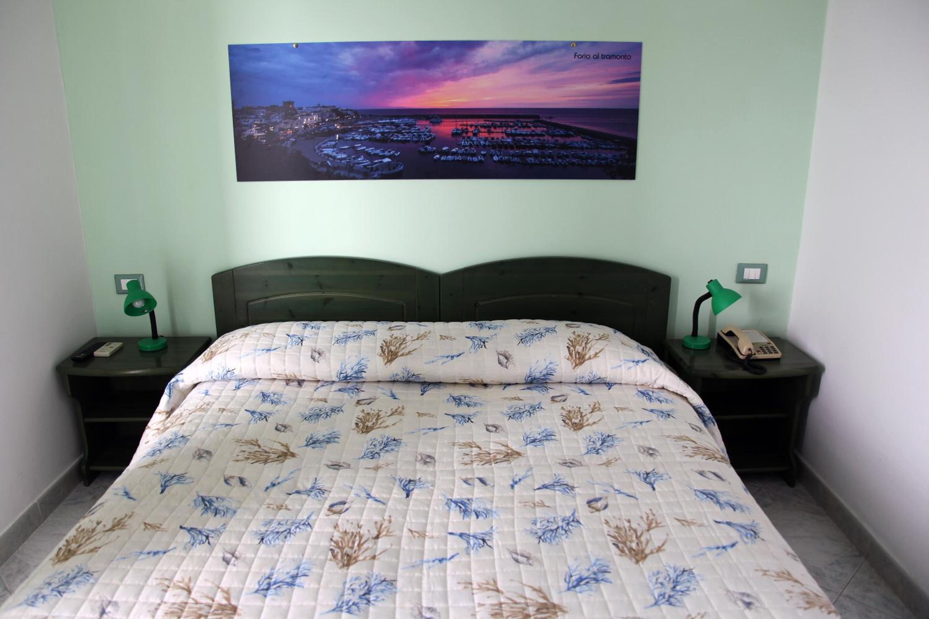 Triple Room photo 2