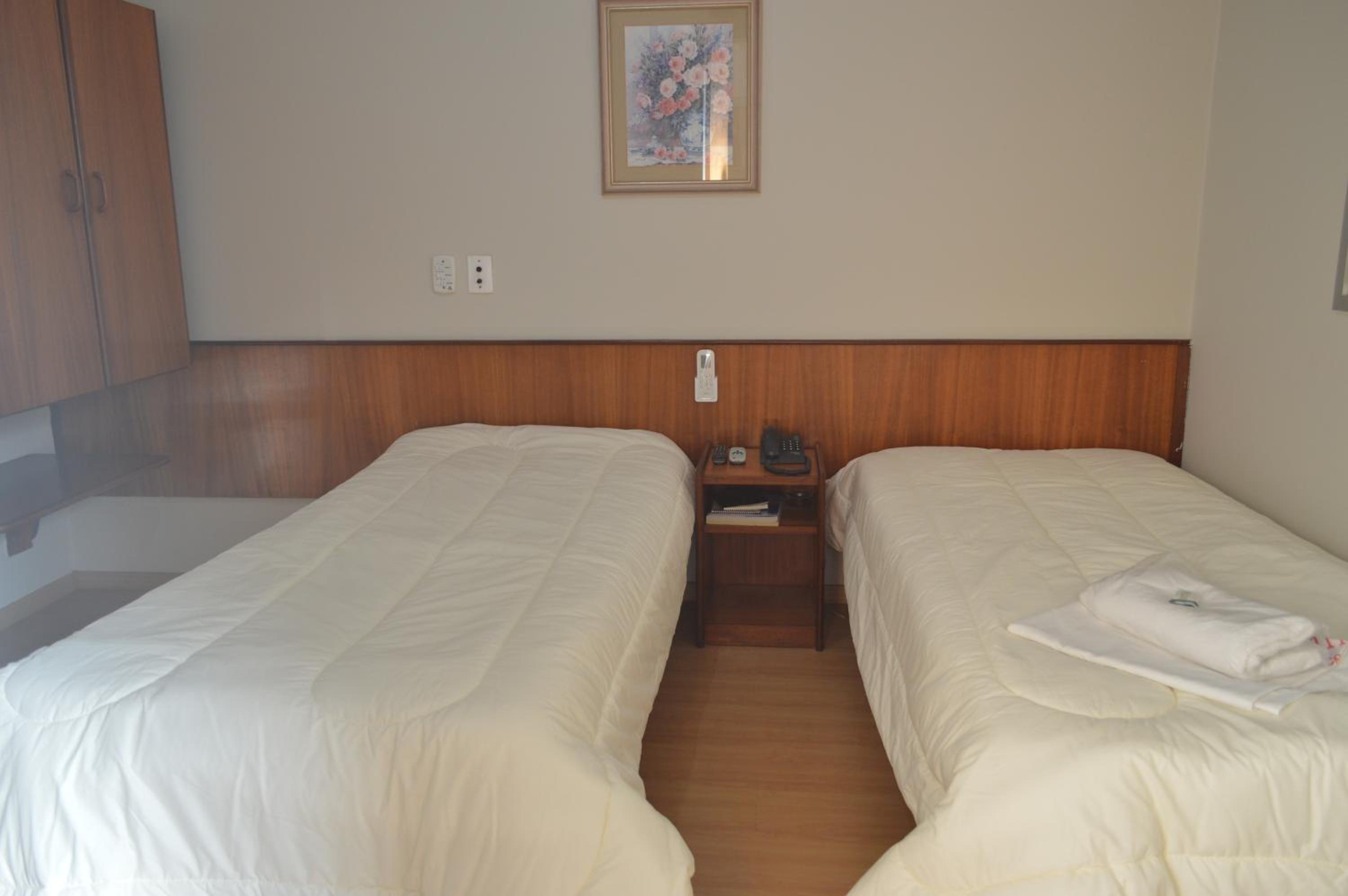 Quarto Duplo com Cama de Casal ou 2 de Solteiro photo 3
