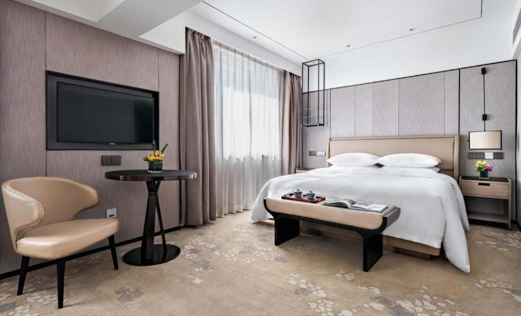 Premier King Bed Room - Photo 1