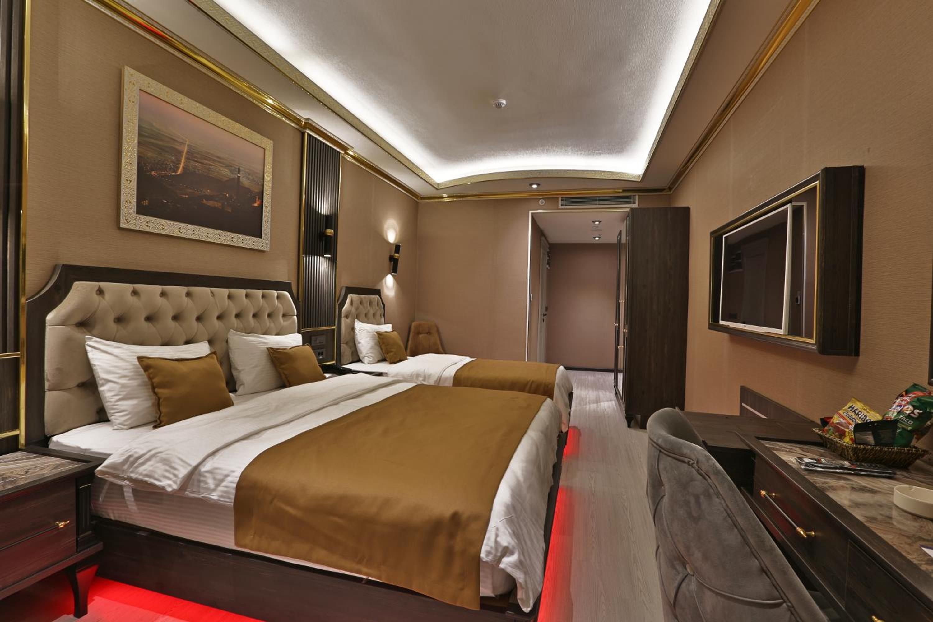 Deluxe Twin Room - Photo 3